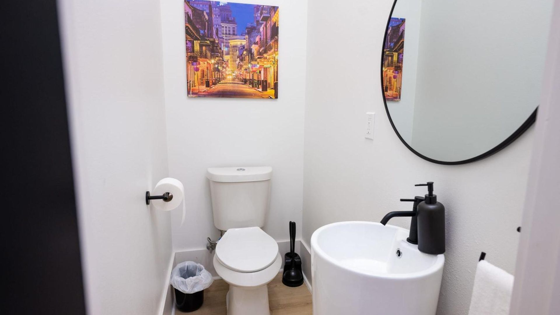 Apartment Mid-city Magic 4 *