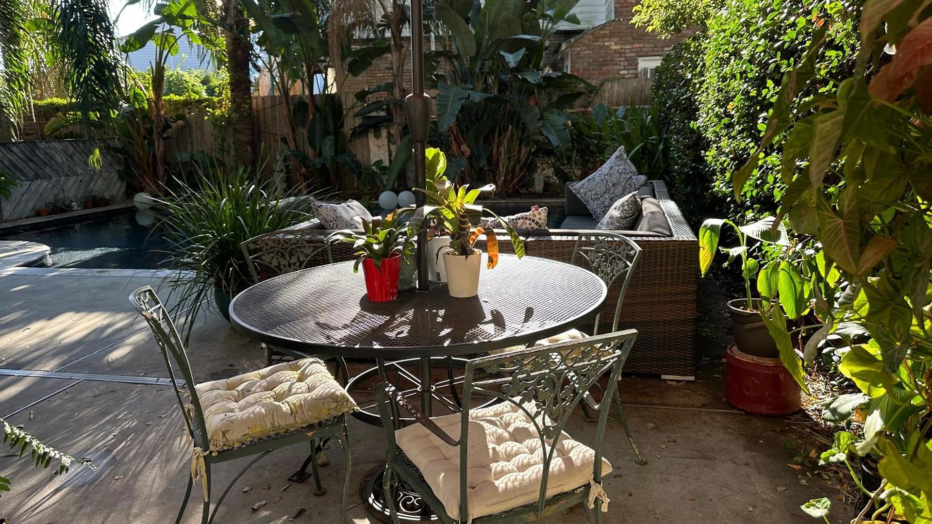 The Dragonfly Treme-close To French Quarter-heated Salt Pool *