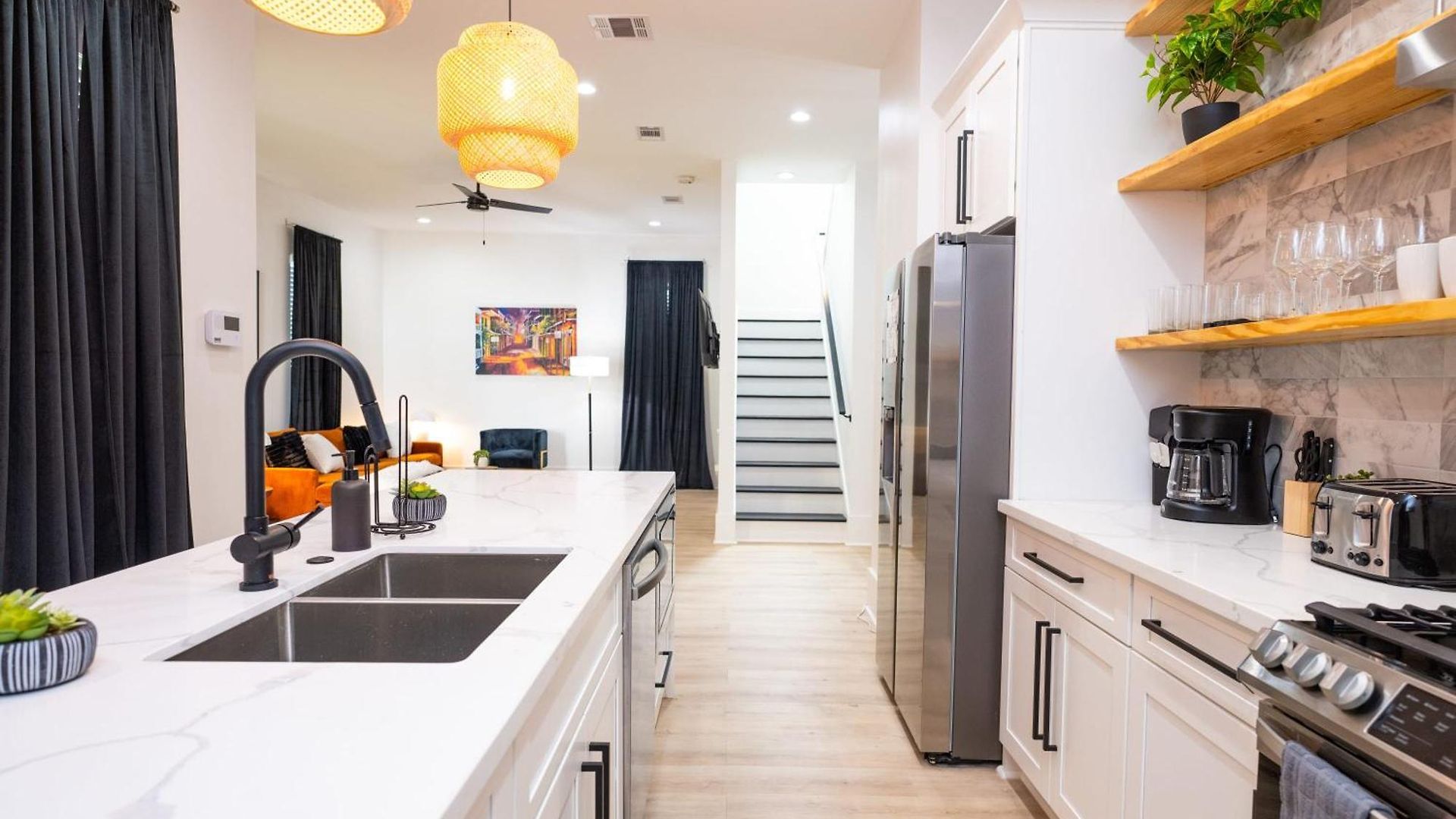 Mid-city Magic 4 *