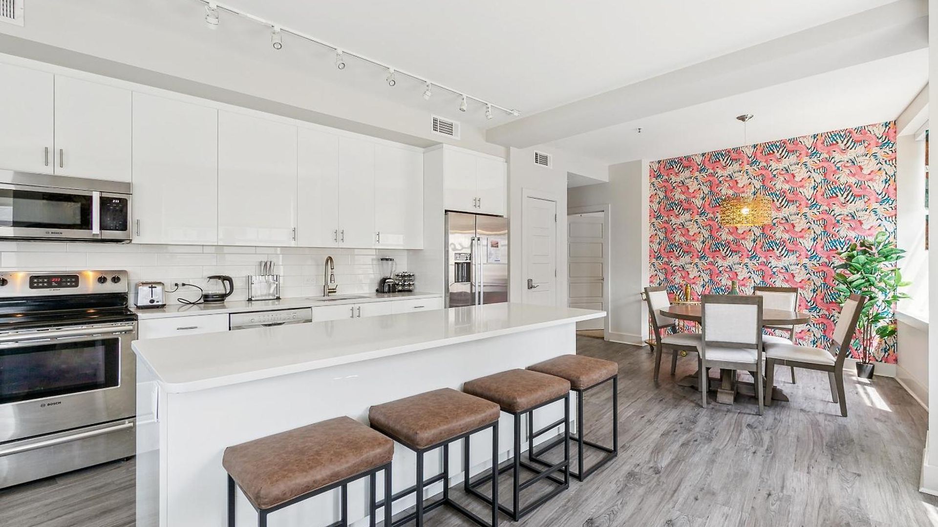 Apartment Modern Walking Distance To Must-see Attractions Of Nola *