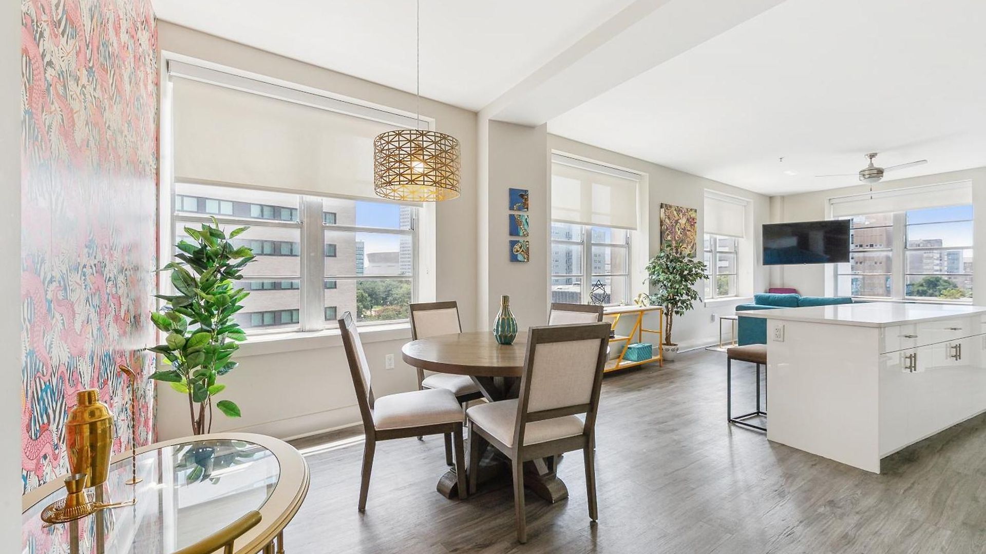 Apartment Modern Walking Distance To Must-see Attractions Of Nola