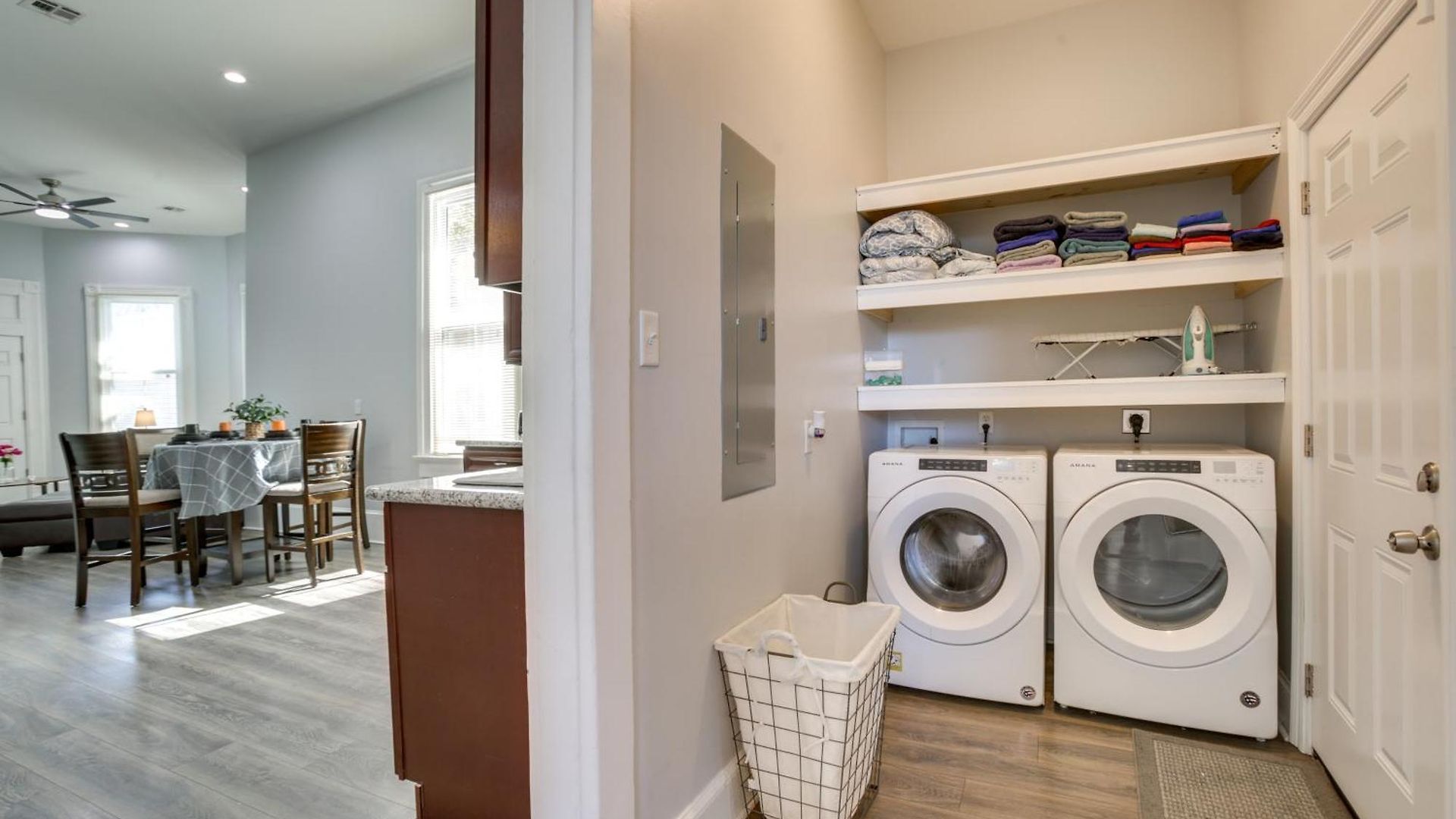 2 Mi To French Quarter: Walkable Nola Holiday home New Orleans