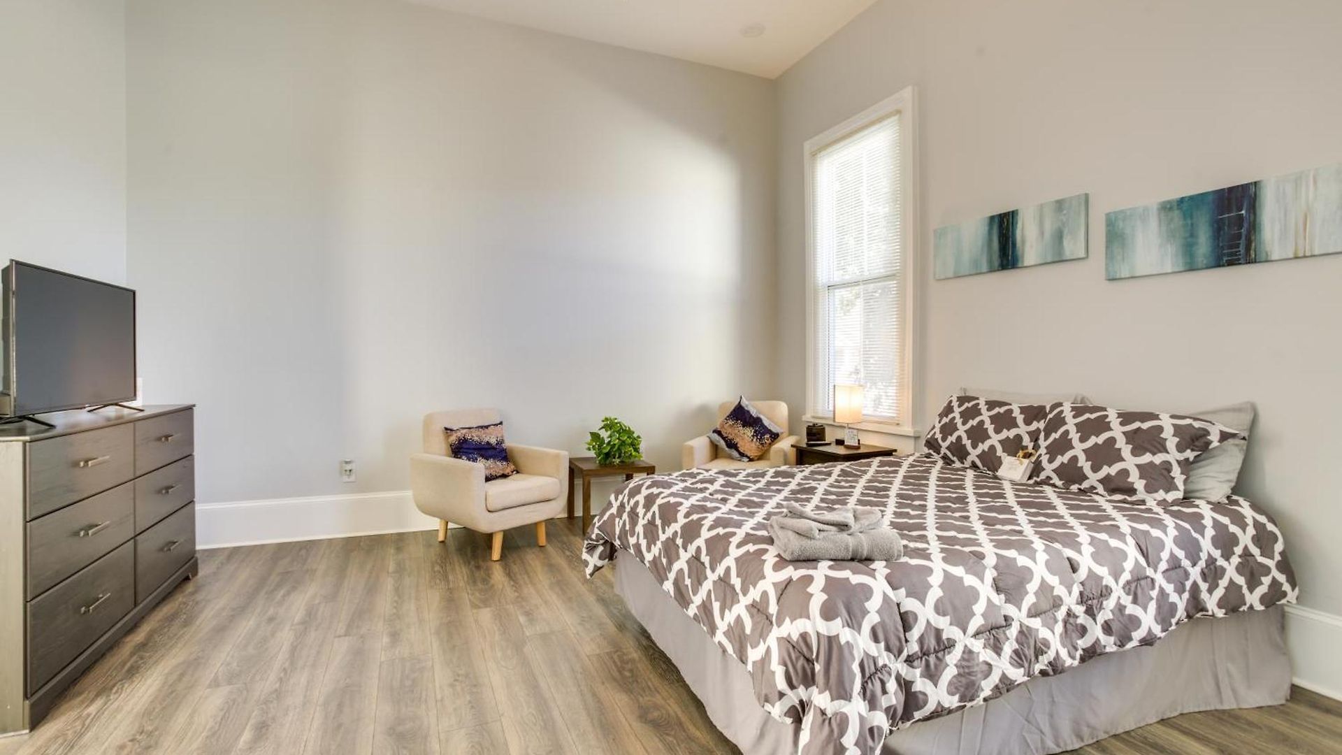Holiday home 2 Mi To French Quarter: Walkable Nola *