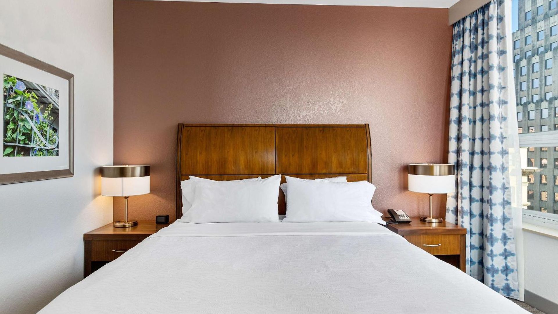 Hilton Garden French Quarter/cbd Hotel 3*