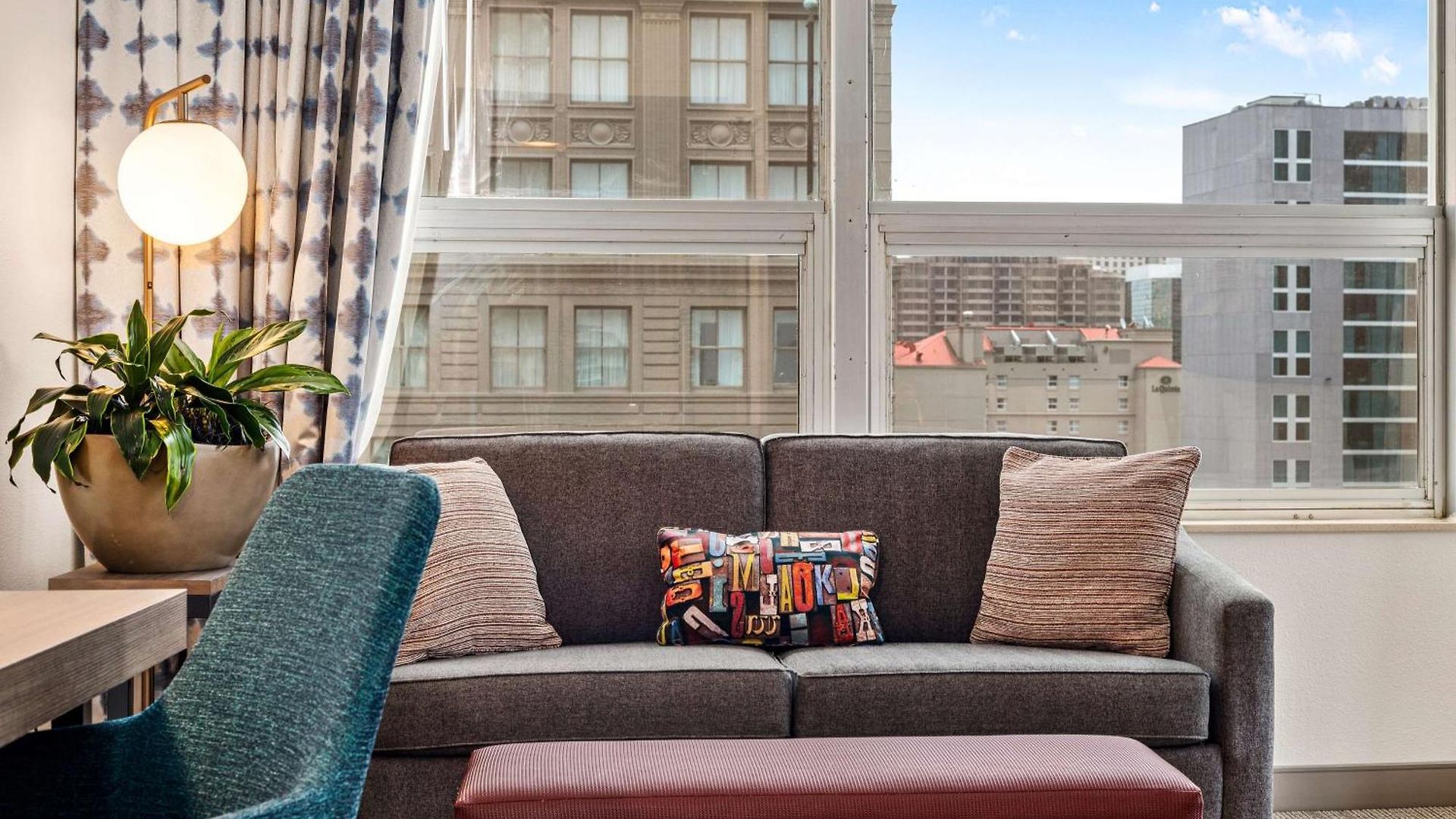 Hilton Garden French Quarter/cbd Hotel
