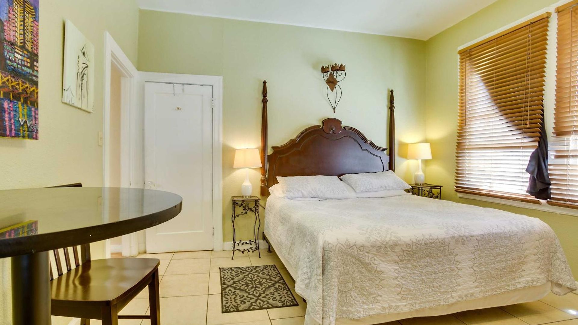 1 Mi To Park & Museums: New Orleans