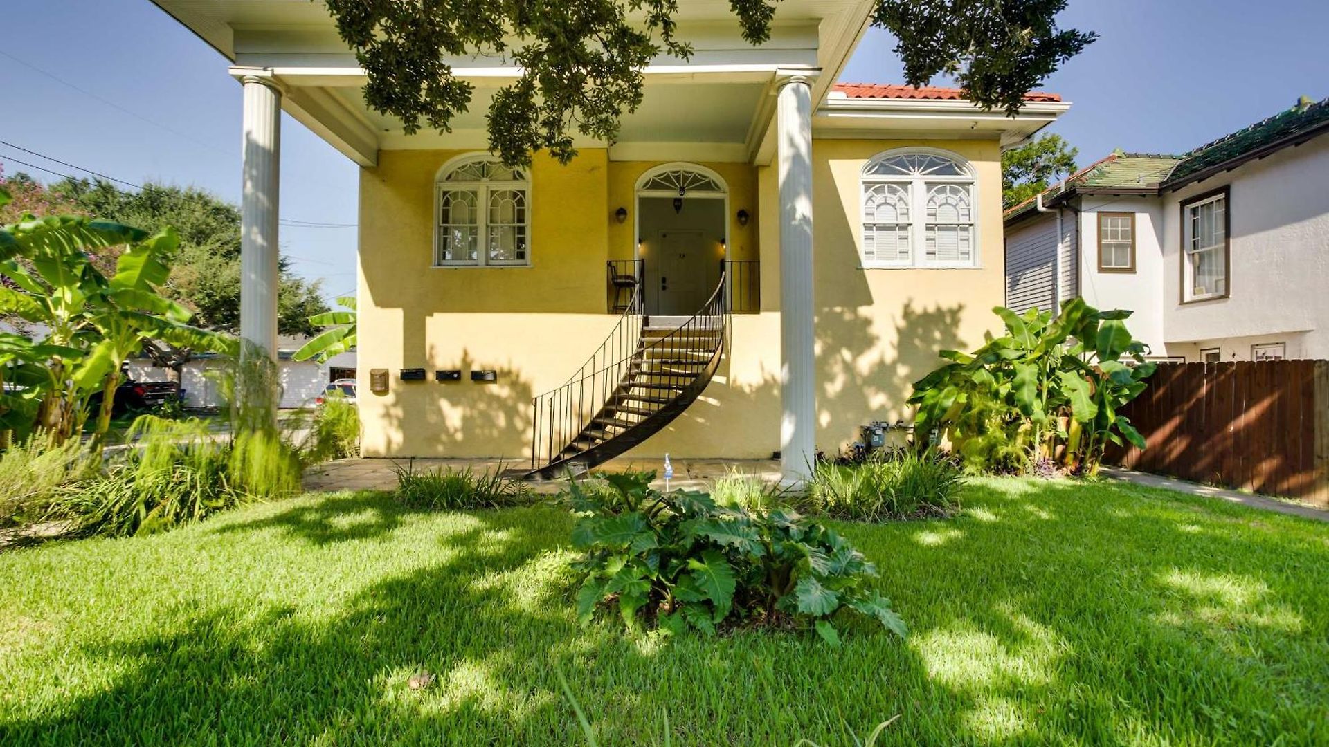 1 Mi To Park & Museums: Holiday home *