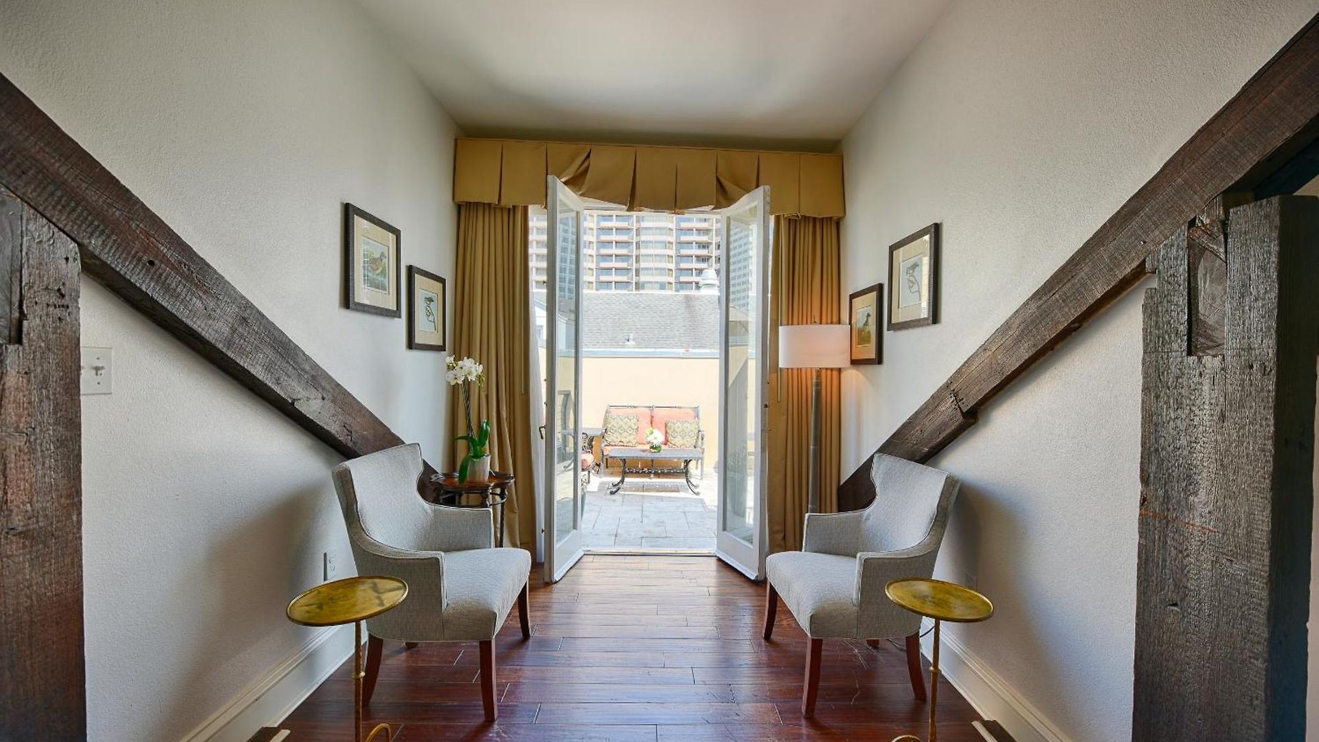Hotel Voco St By Ihg