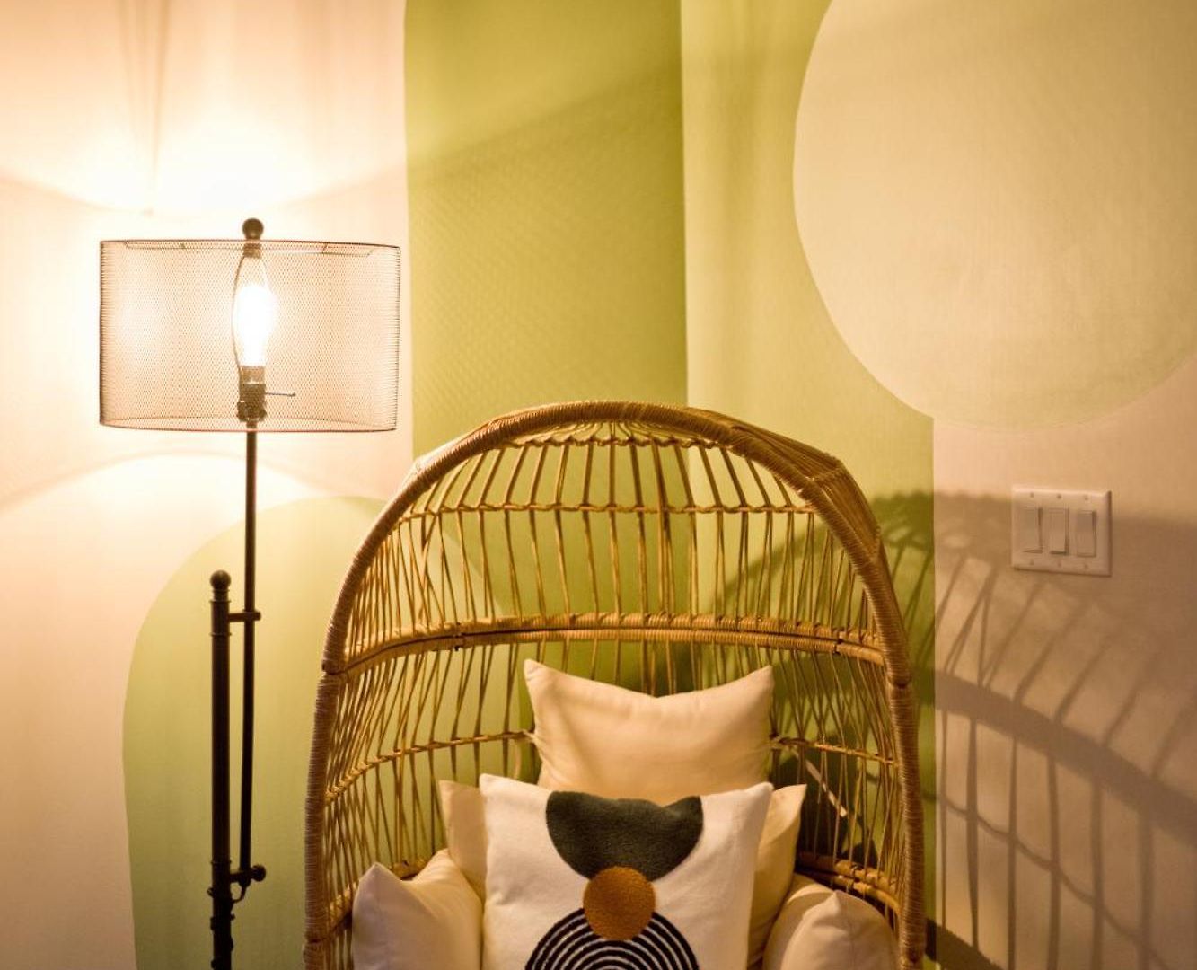 Apartment Luxury 2-bedroom Steps Away From The French Quarter *