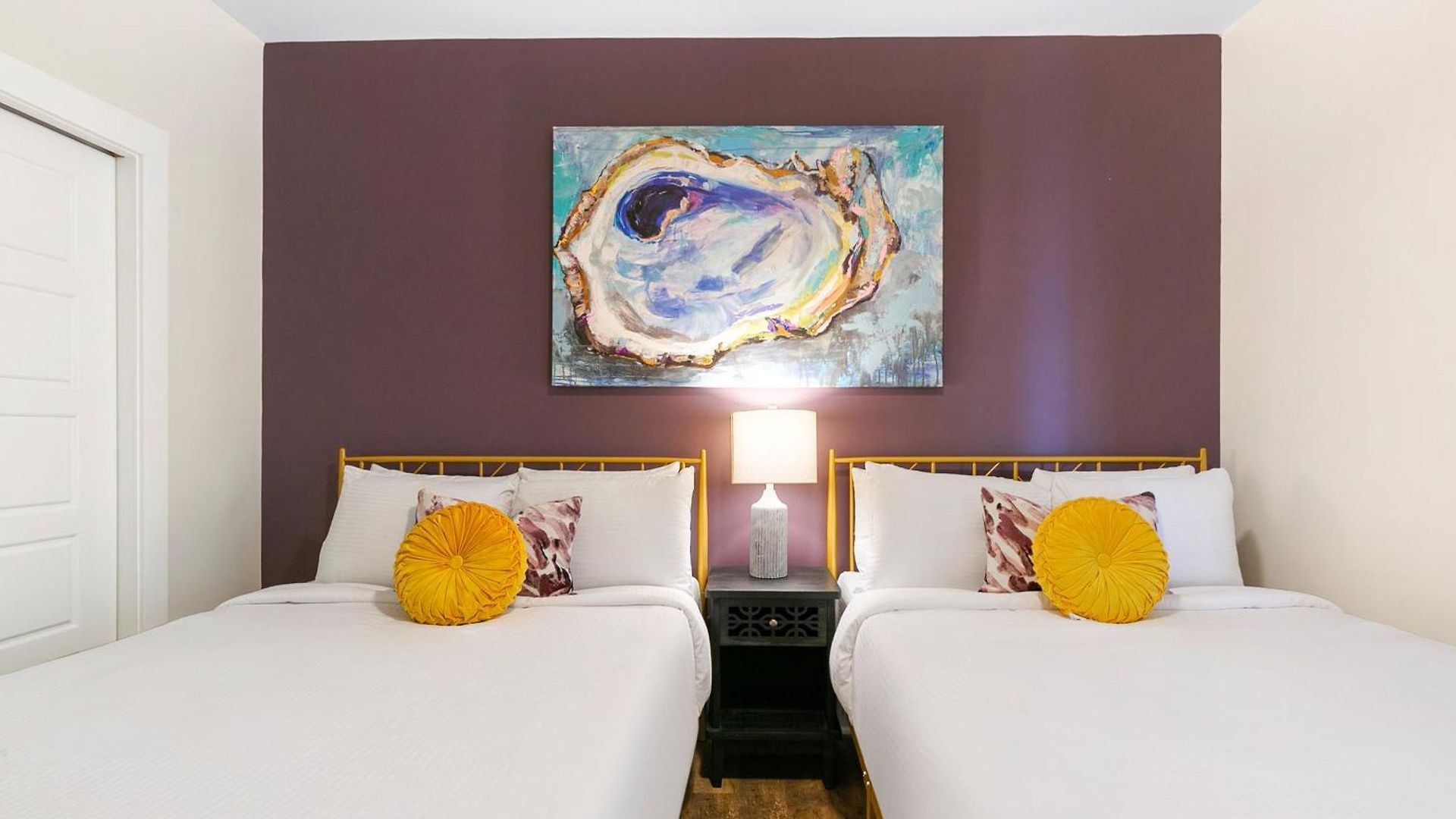 Modern & Fully Furnished In The Heart Of The Apartment New Orleans