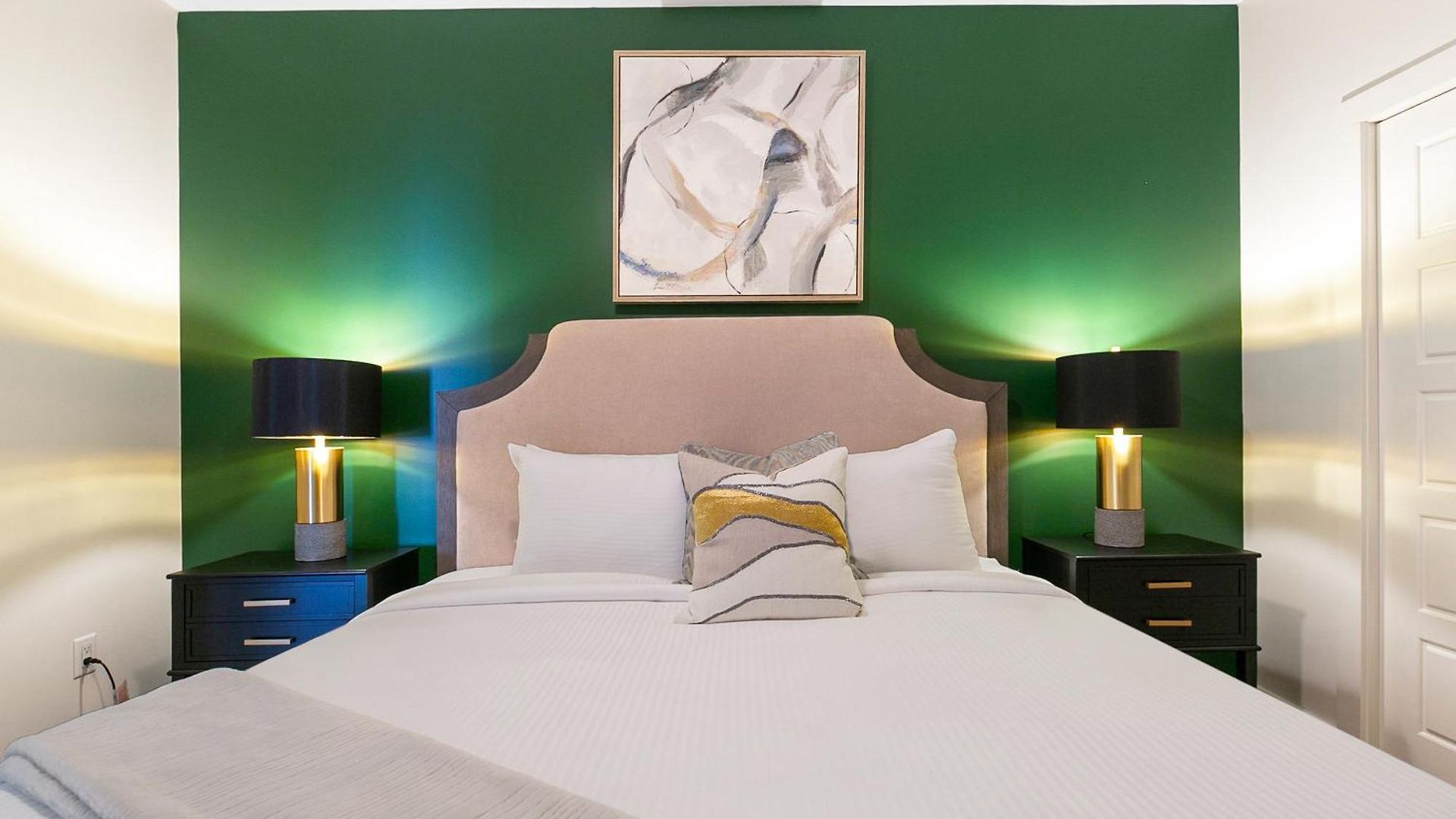 Apartment Modern & Fully Furnished In The Heart Of The New Orleans