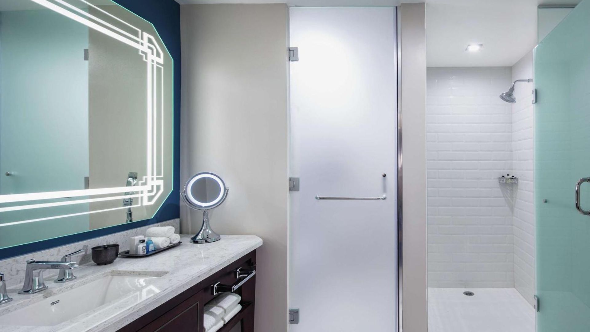 The Higgins New Orleans, Curio Collection By Hilton 4*