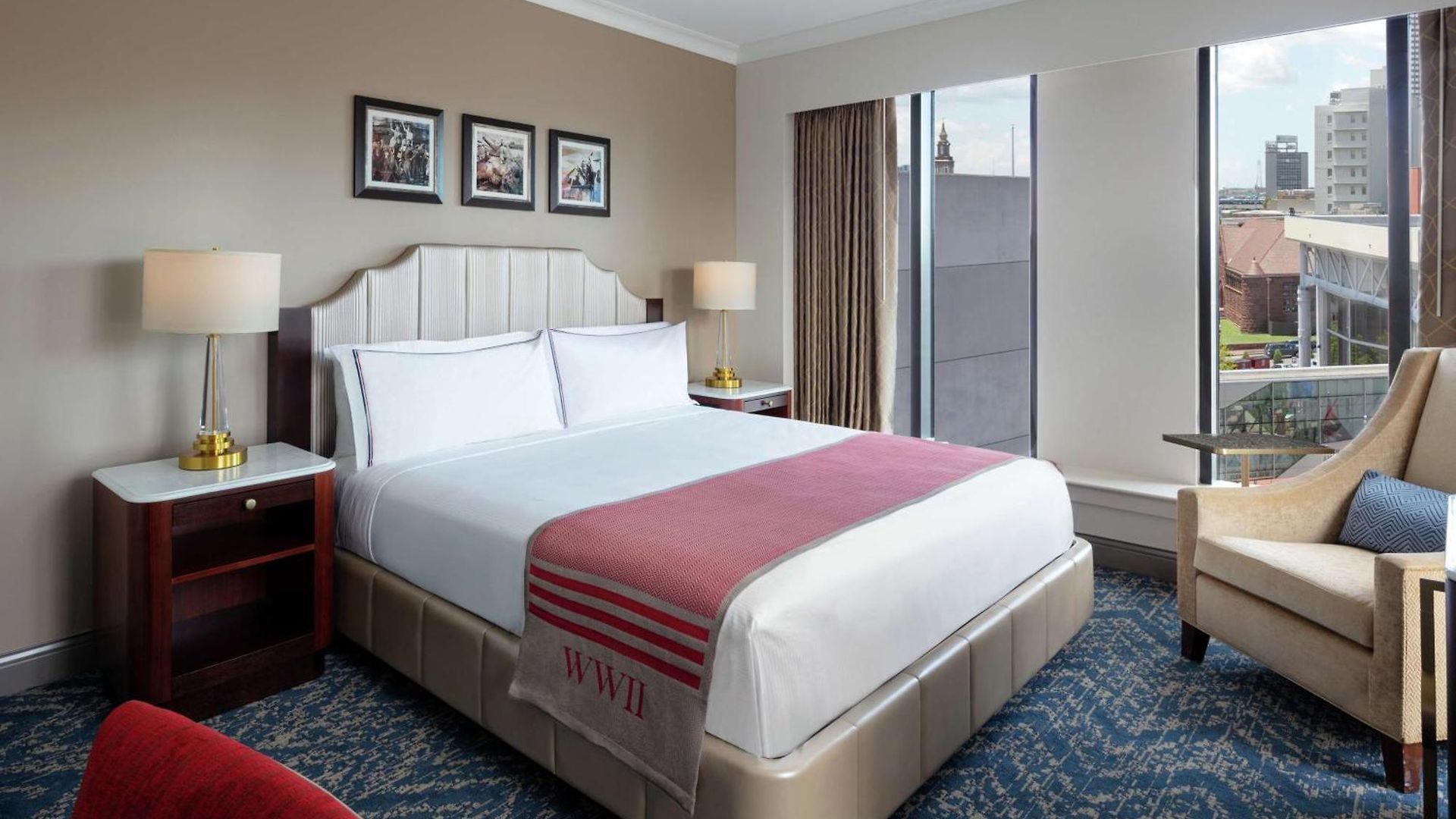 The Higgins New Orleans, Curio Collection By Hilton Hotel New Orleans
