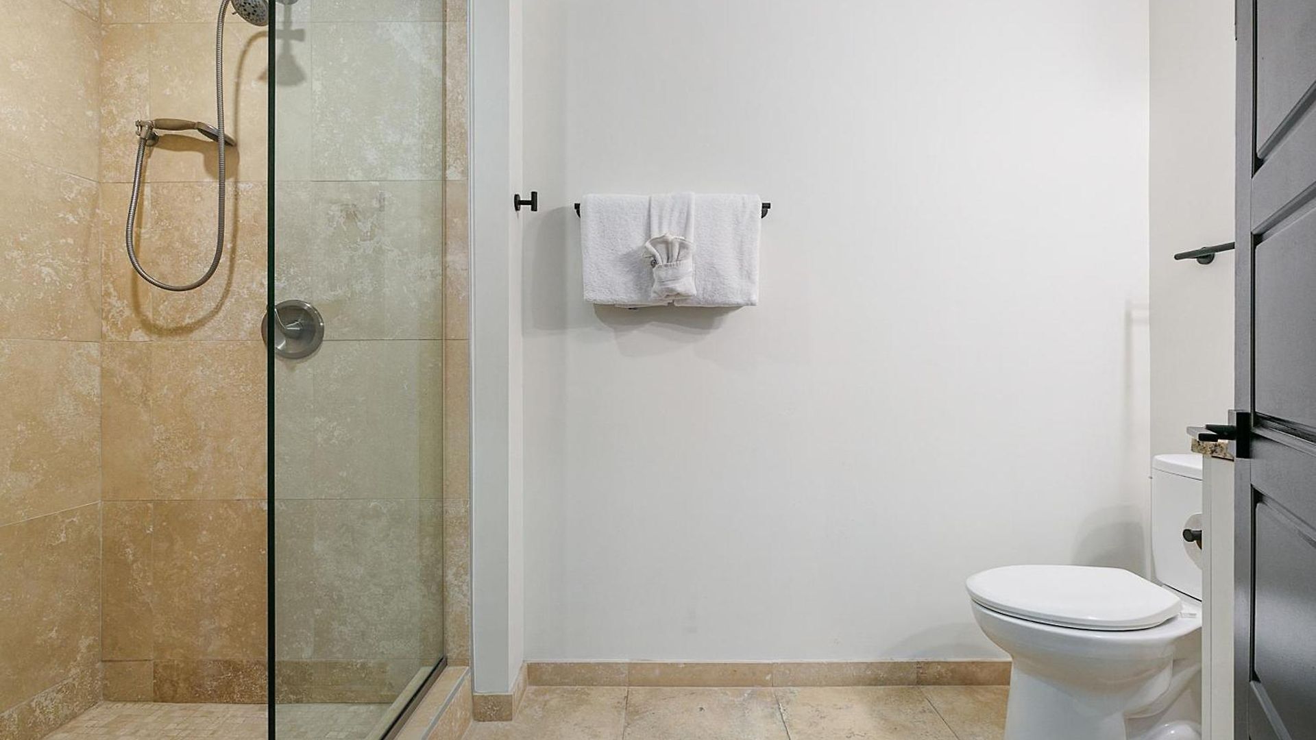 Exquisite 4 Bedroom Luxury Just Steps From The French Quarter *