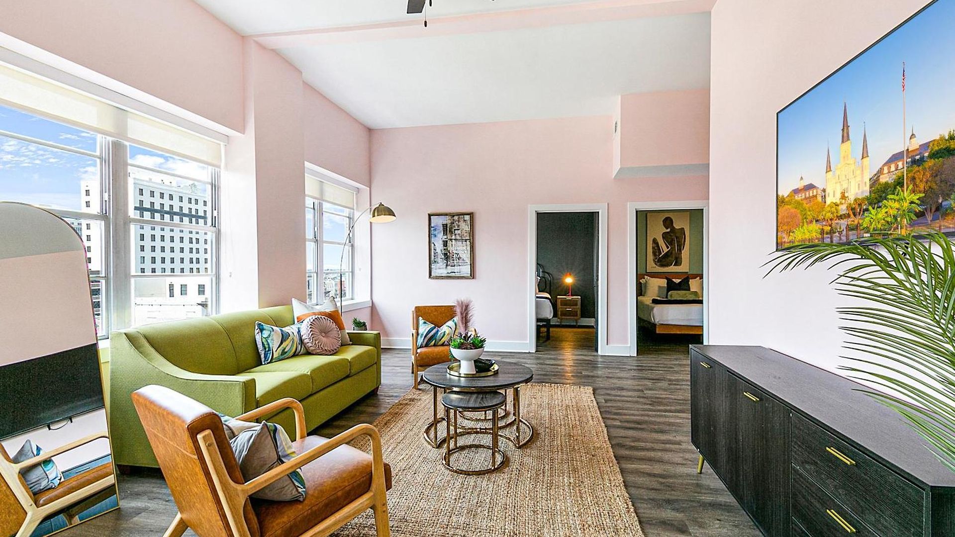 Exquisite 4 Bedroom Luxury Just Steps From The French Quarter *