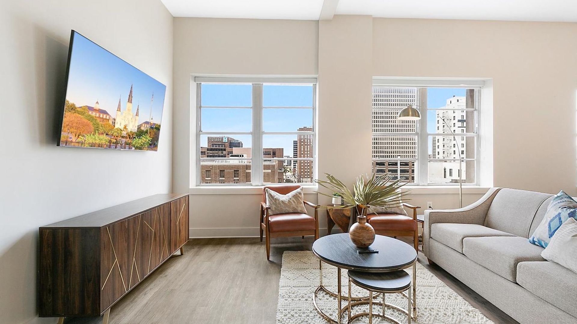 Spacious 4b Oasis Steps From French Quarter - Your Nola Dream Awaits! New Orleans