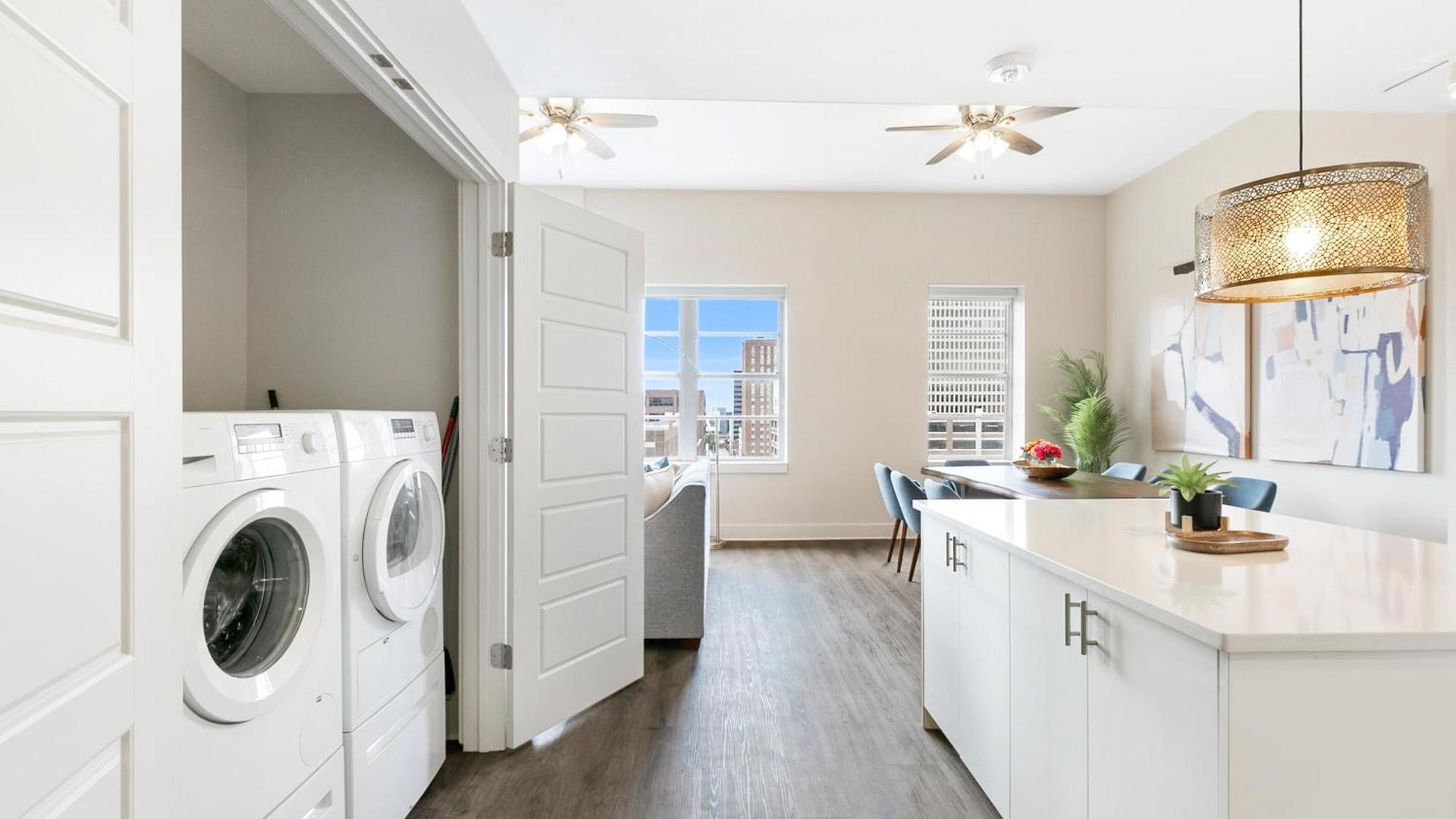 Apartment Spacious 4b Oasis Steps From French Quarter - Your Nola Dream Awaits!