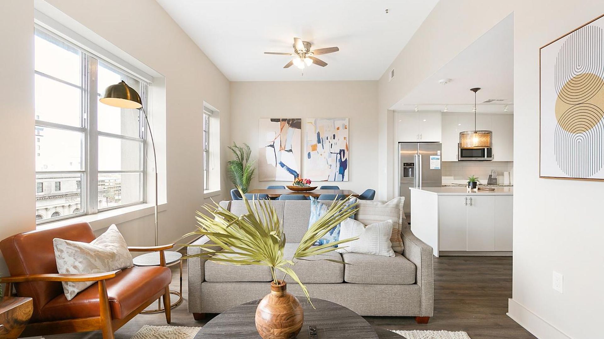 Spacious 4b Oasis Steps From French Quarter - Your Nola Dream Awaits! Apartment *