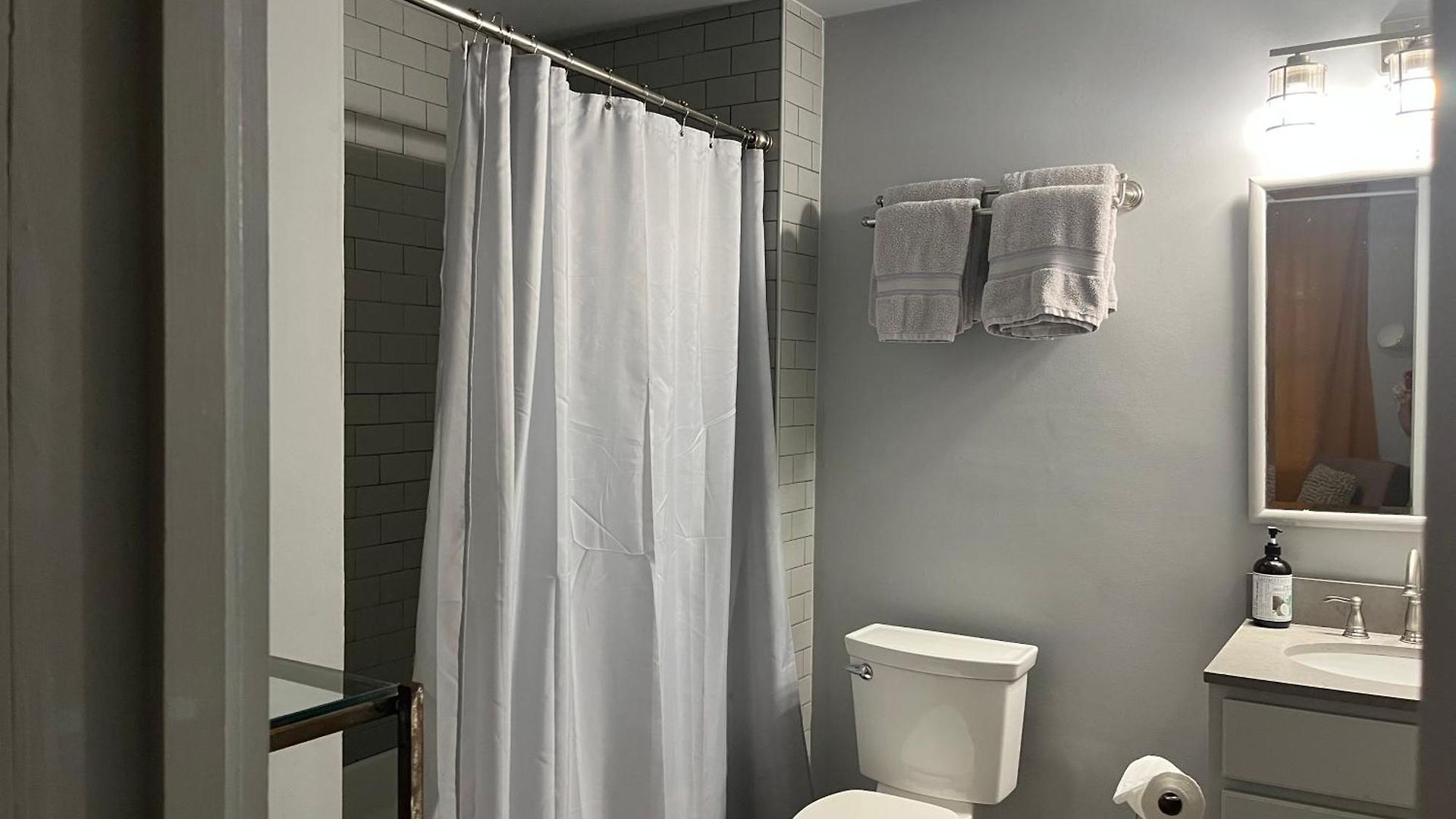 Premier Apartment