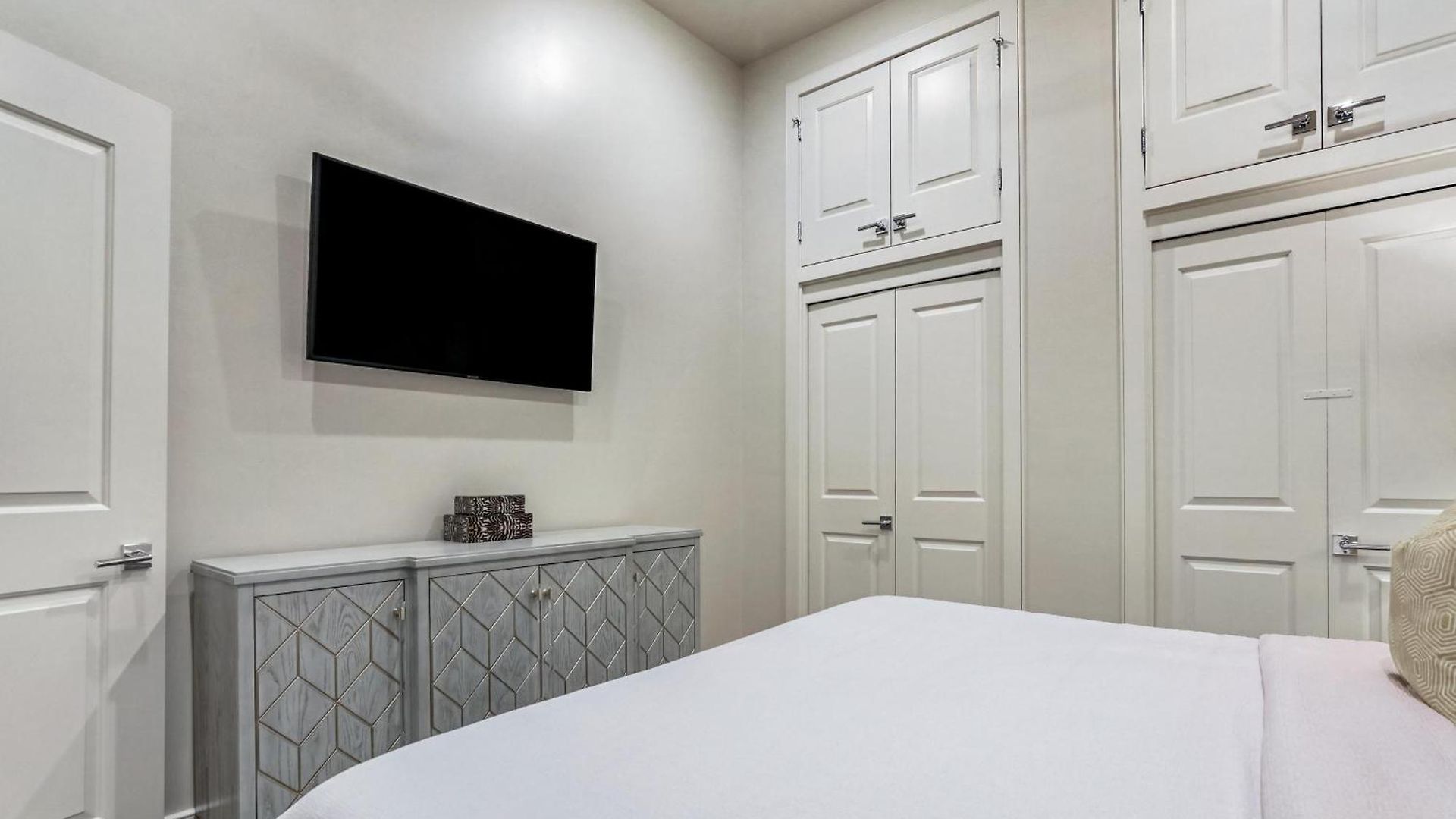 The French 75 Apartment New Orleans