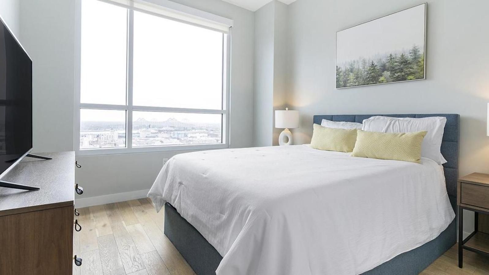 Apartment Landing Modern With Amazing Amenities