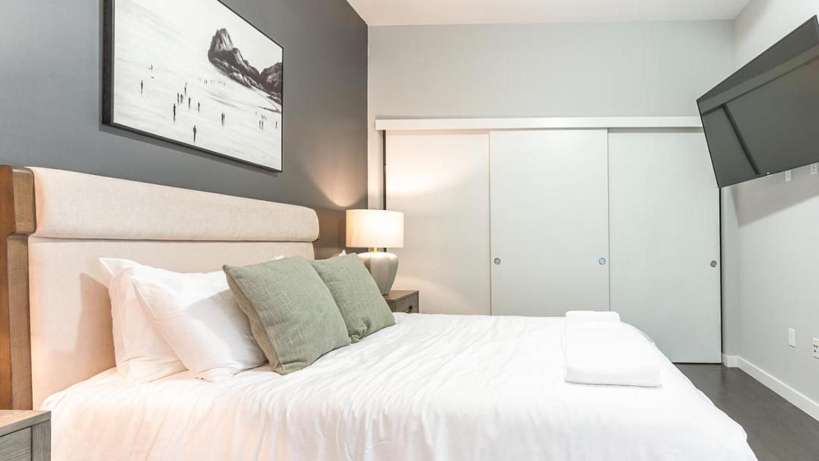 Landing Modern With Amazing Amenities New Orleans