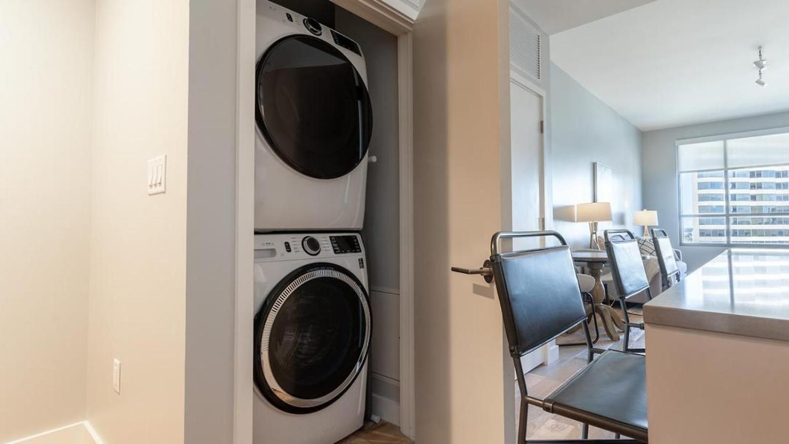 Landing Modern With Amazing Amenities