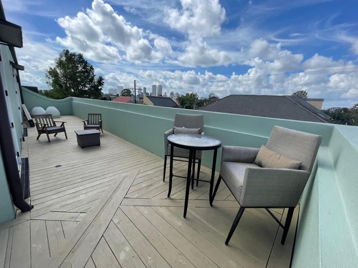 Holiday home The Burgundy Penthouse Steps To The French Quarter New Orleans