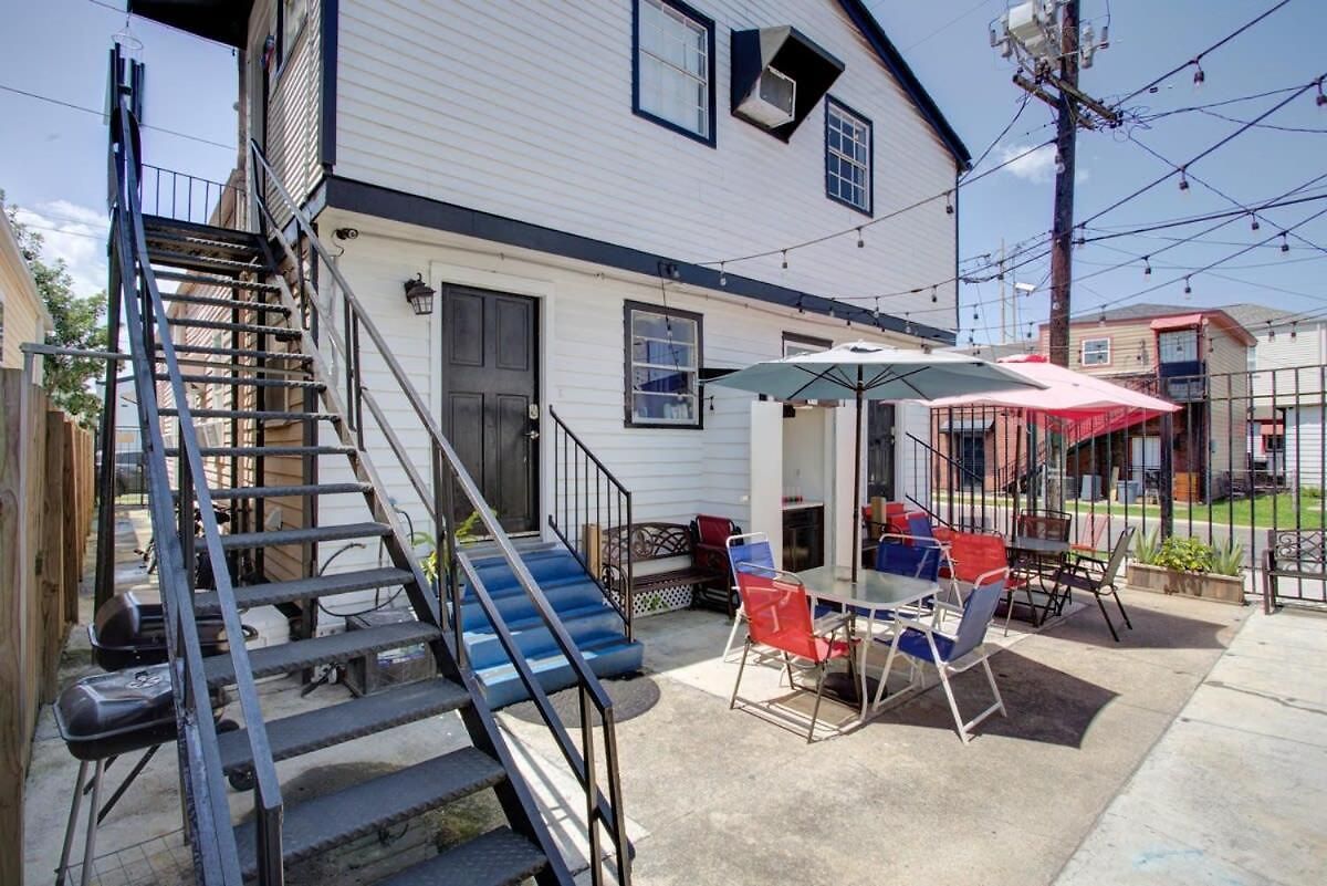 Charming Conti Nest With Large Courtyard Holiday home New Orleans