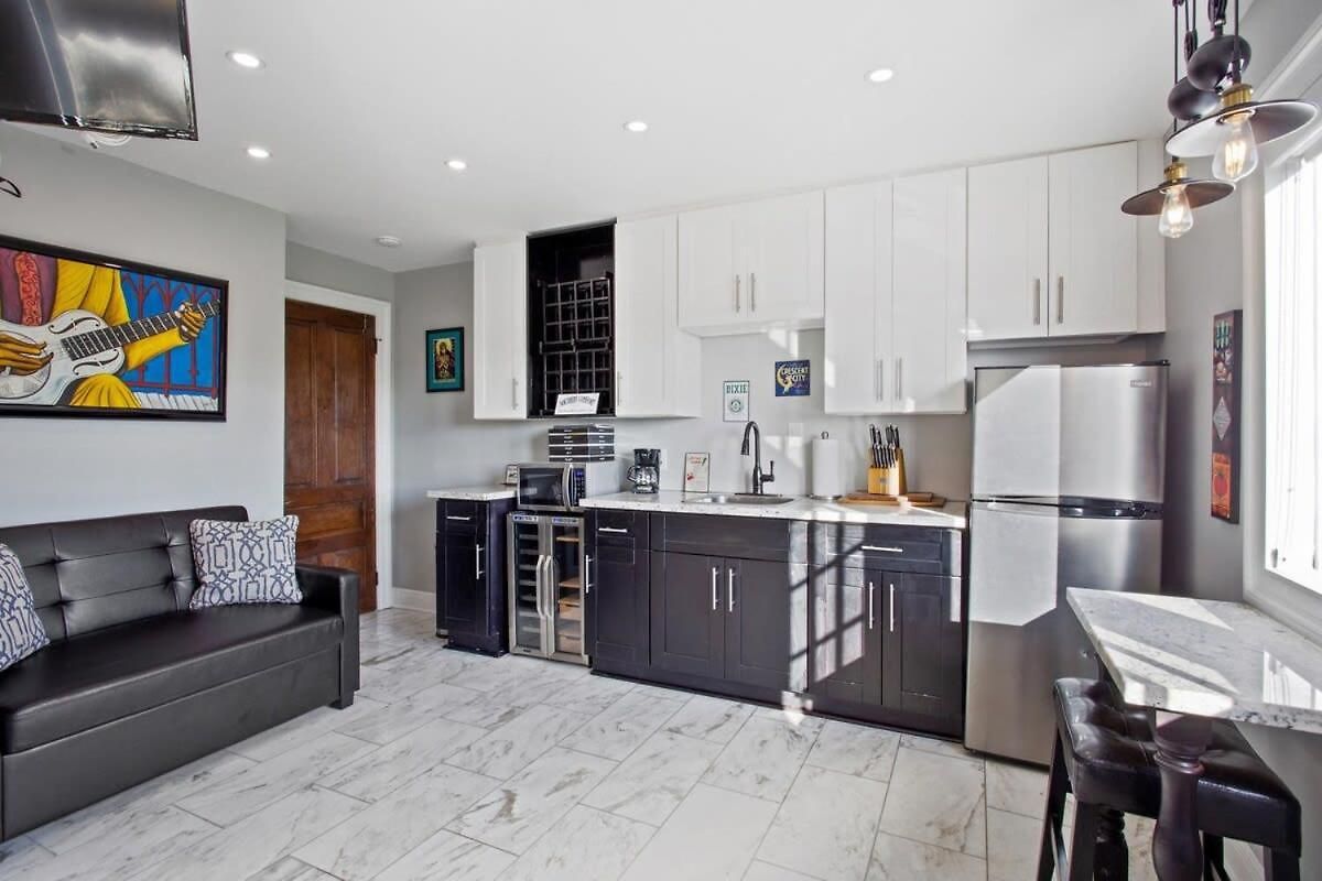 Spectacular Roof Deck - Luxury 3 Bedroom New Orleans