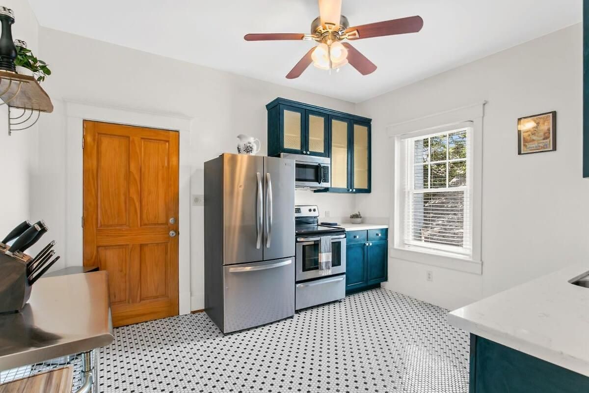 Stunning 2bd Luxury Perfect Nola Location * New Orleans
