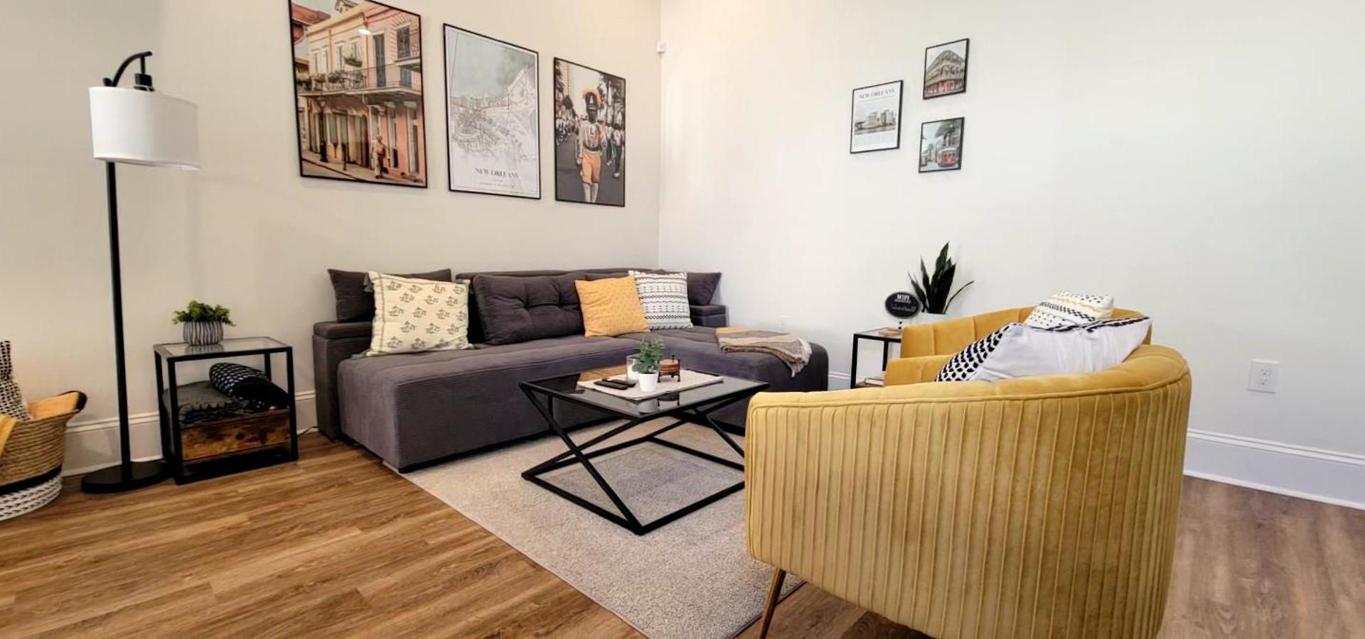 Villa Entire Spacious Vacation - 1 Mile To Attractions