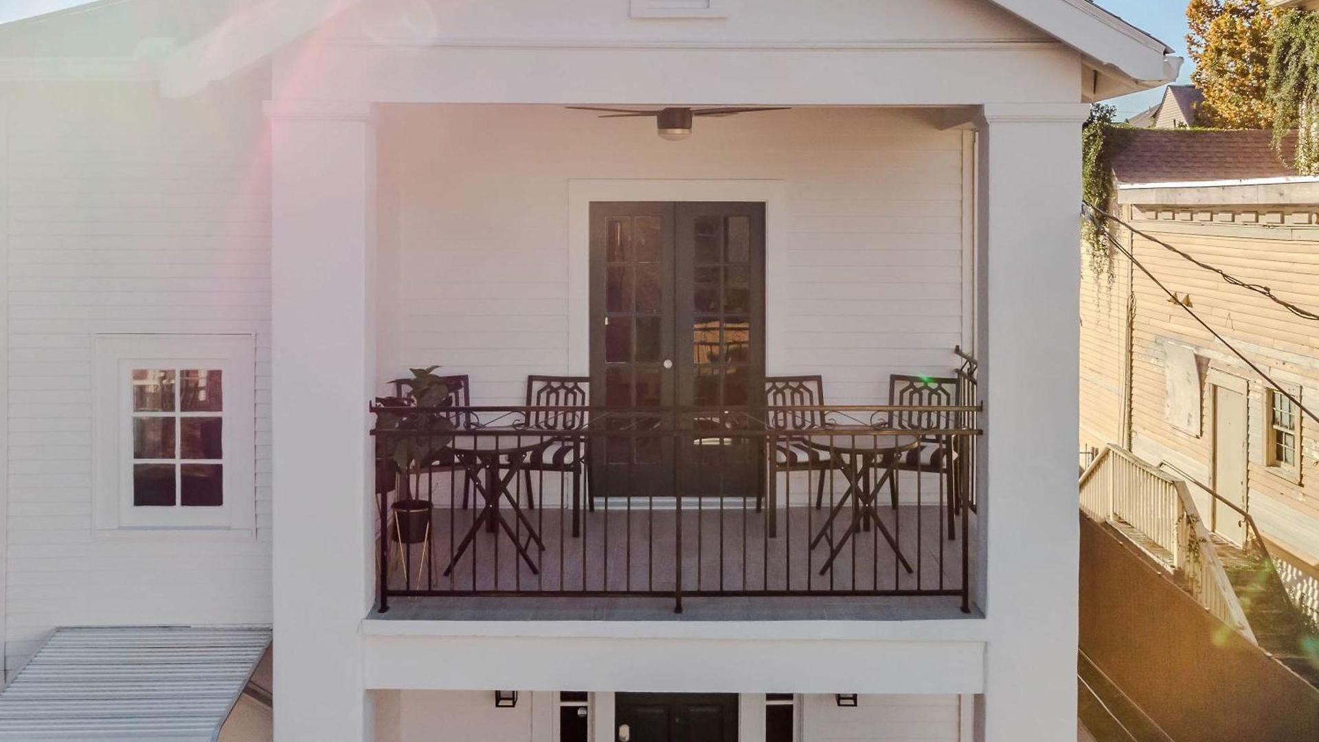 Serene 4 Bedroom Near French Quarter With Wi-fi And Parking Holiday home *