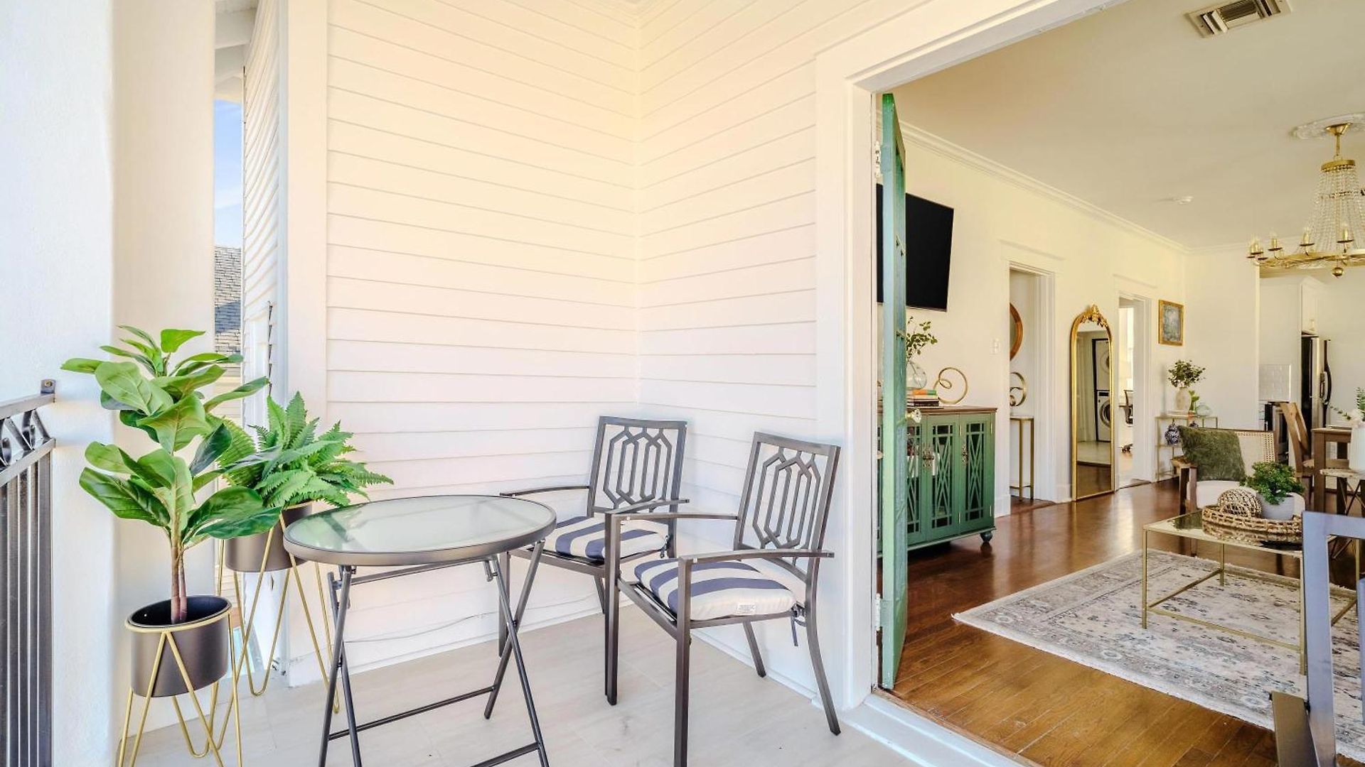 Holiday home Serene 4 Bedroom Near French Quarter With Wi-fi And Parking New Orleans