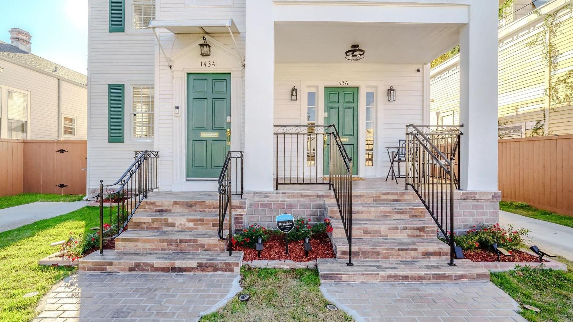 Holiday home Serene 4 Bedroom Near French Quarter With Wi-fi And Parking