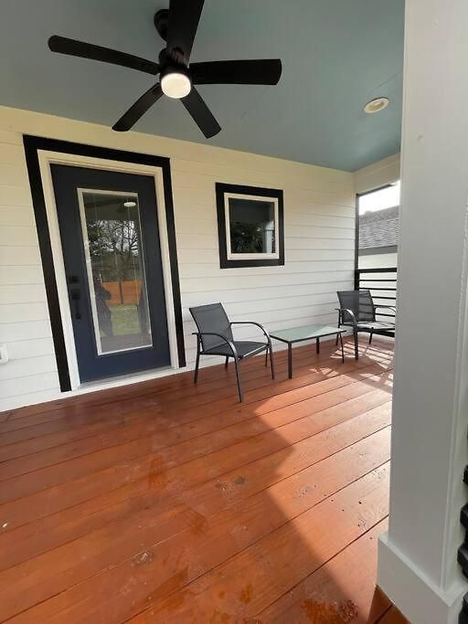 Holiday home Mardigras Modern 4bedrm Wi-fi Free Parking