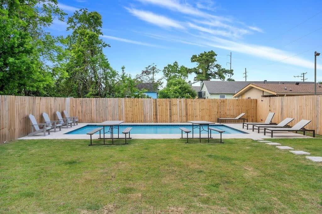Holiday home Luxury 4bd With Pool And Off Street Parking New Orleans