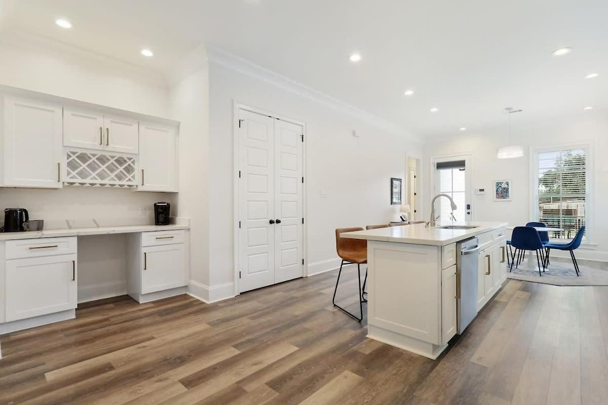 Stunning Luxury 2 Blocks From Streetcar New Orleans