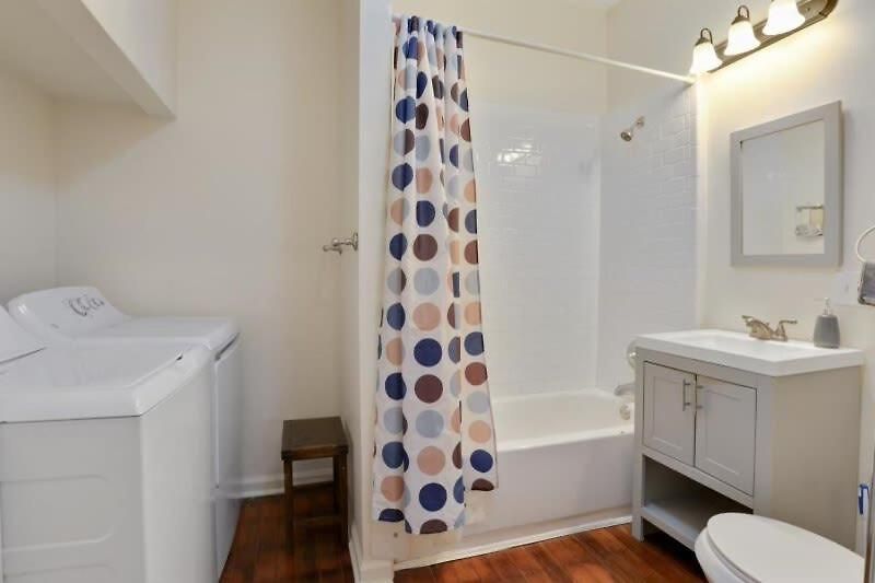Holiday home Fabulous Franklin Steps From St Claude Ave *
