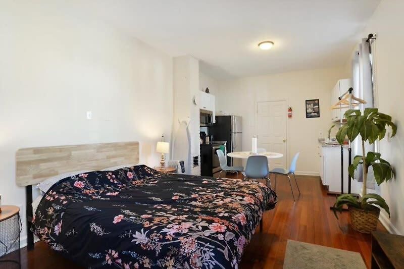 Fabulous Franklin Steps From St Claude Ave Holiday home