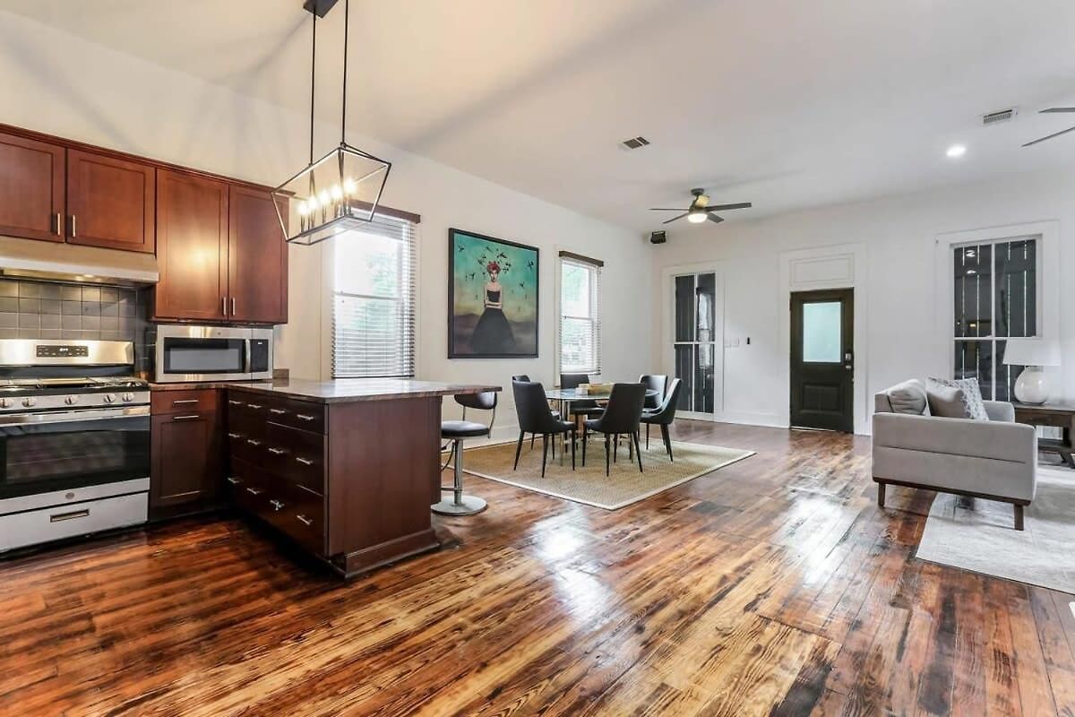 5bed Streetcar Retreat W Outdoor Entertaining *