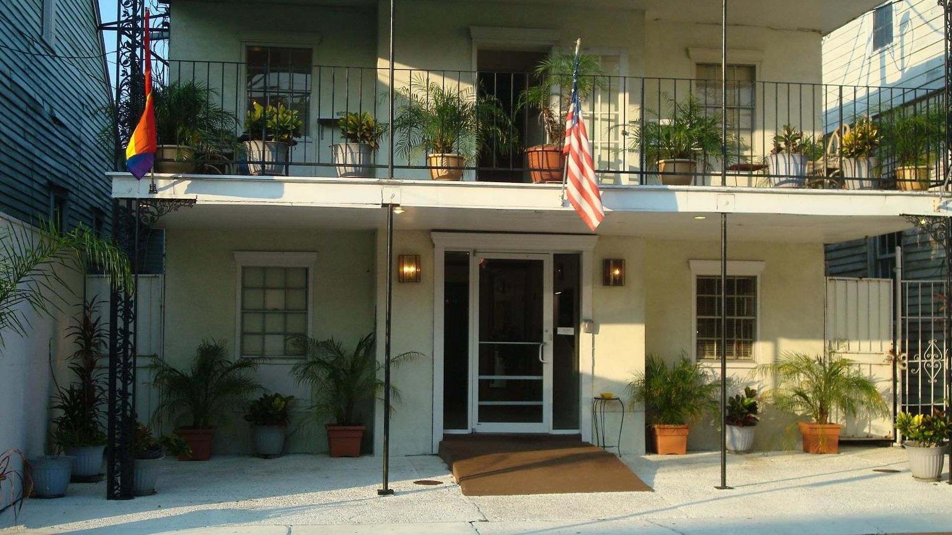 Hotel Empress *