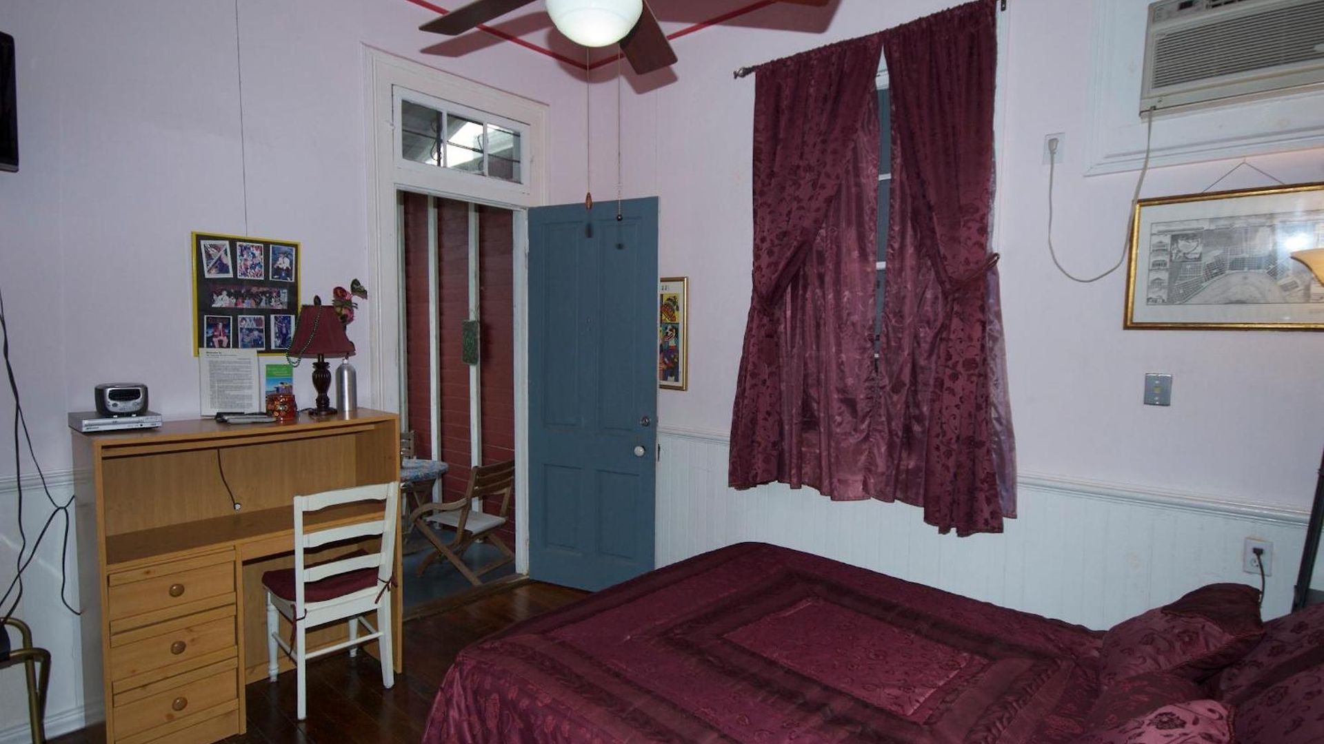 Bed & Breakfast The Burgundy New Orleans
