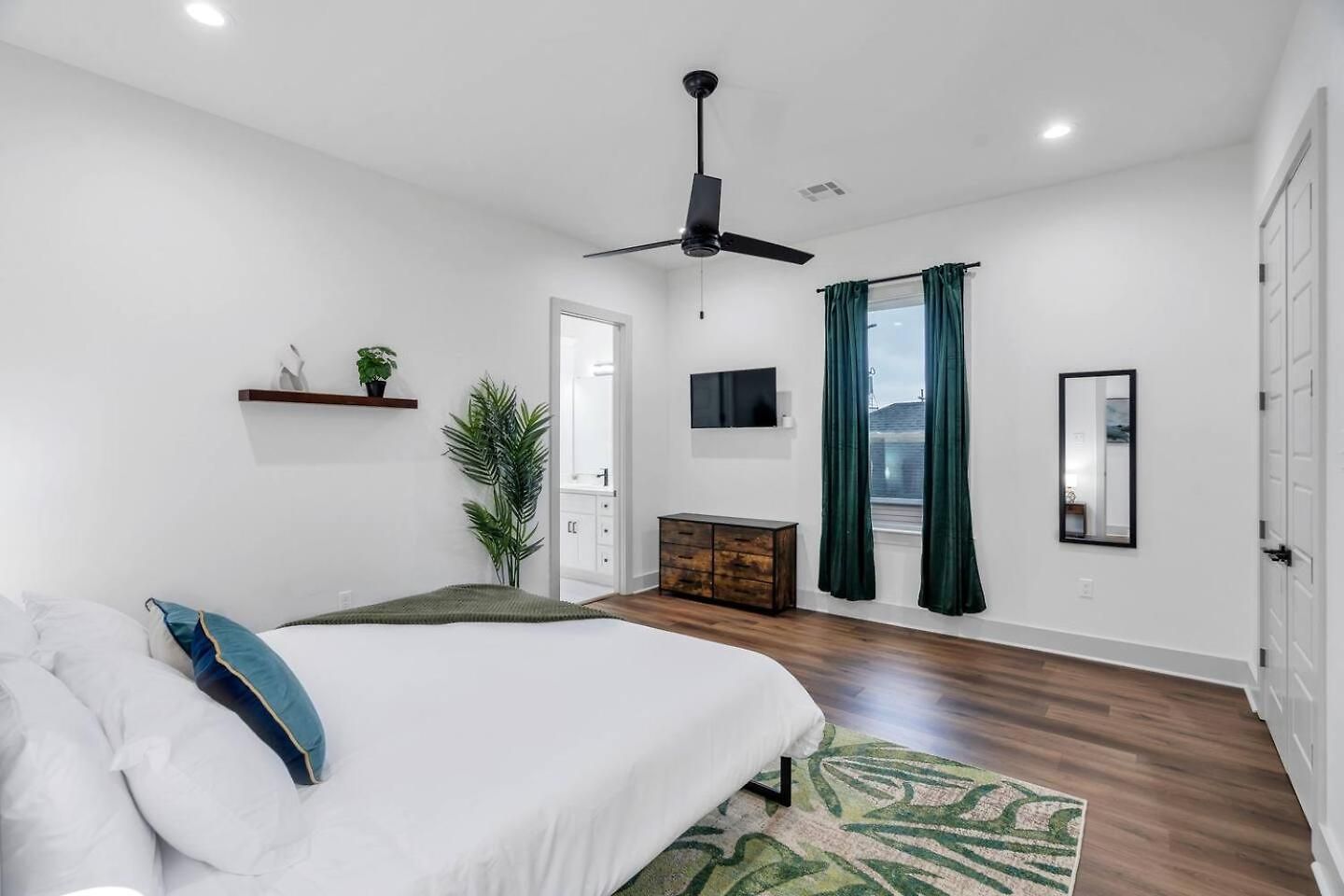 Modern 3Br Home Near French Quarter New Orleans