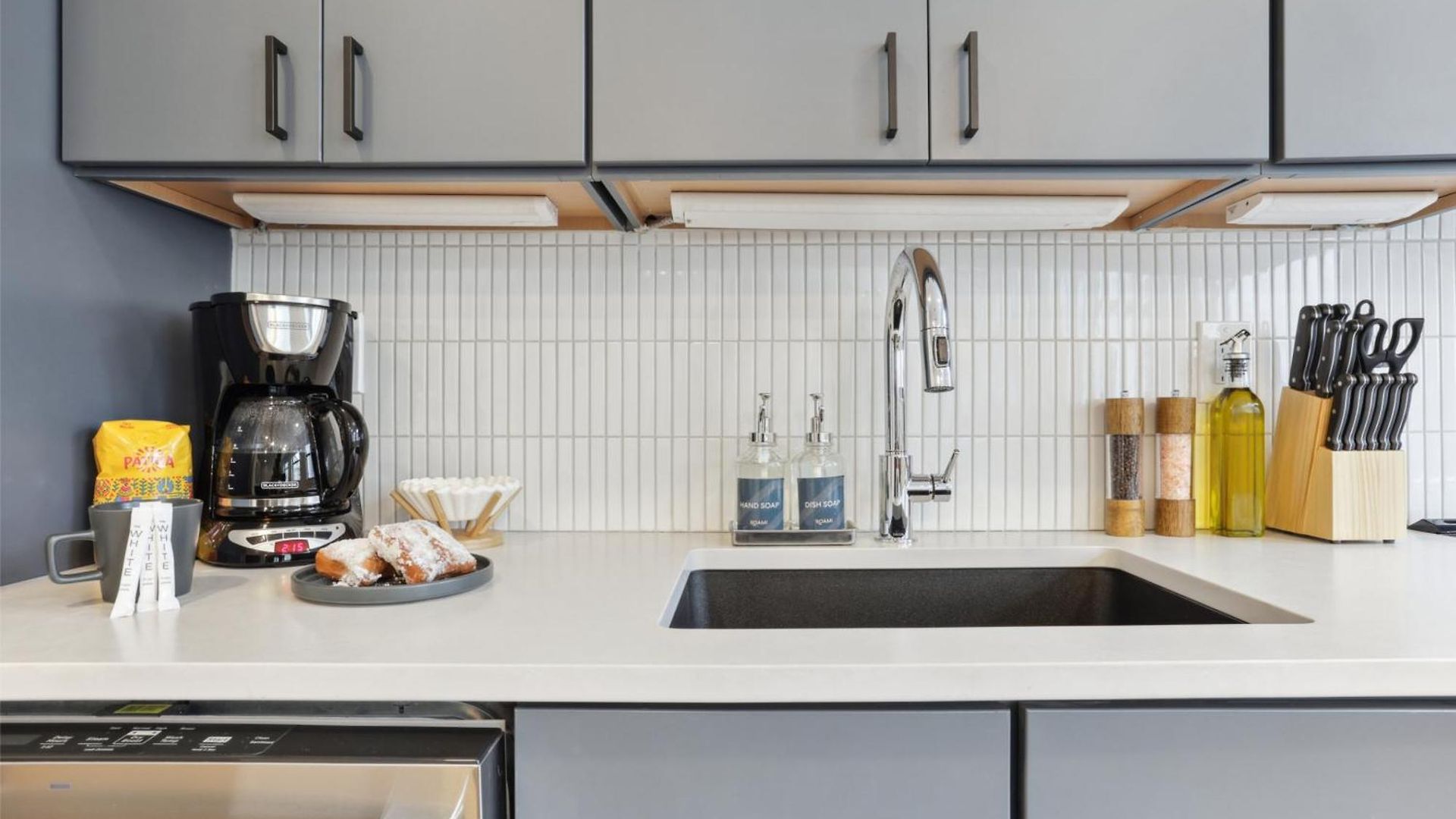 Apartment Roami At 714 Canal