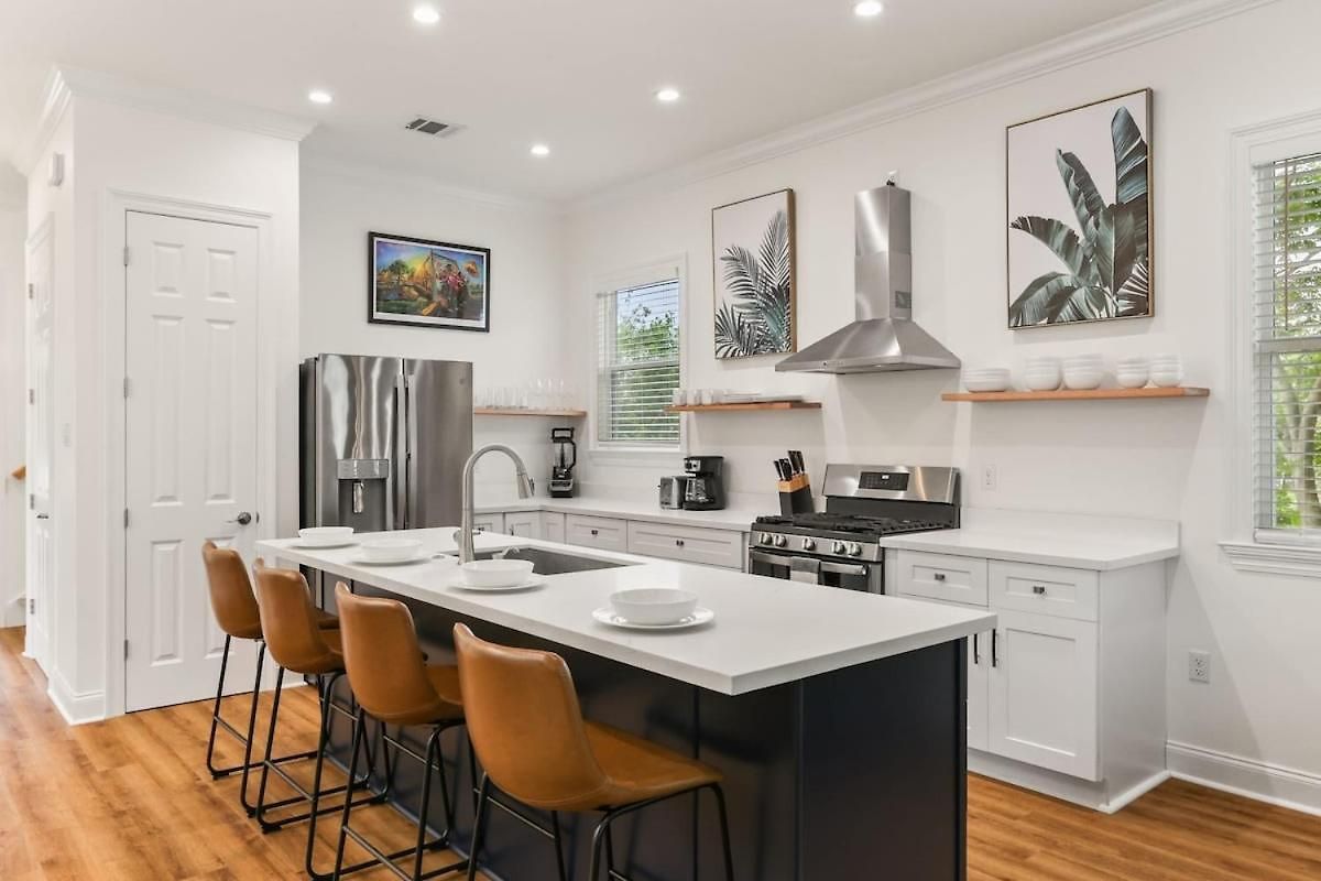Luxury New 3bd With Parking And Private Yard * New Orleans