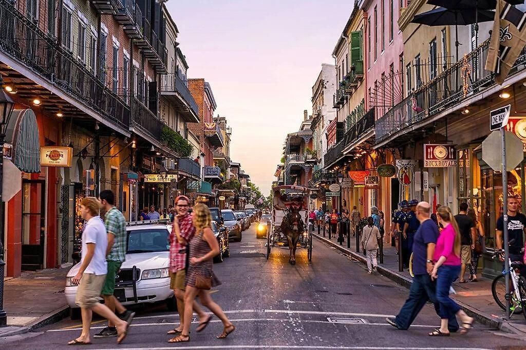 Apartment Downtown Nola 2bd 2bth New Orleans