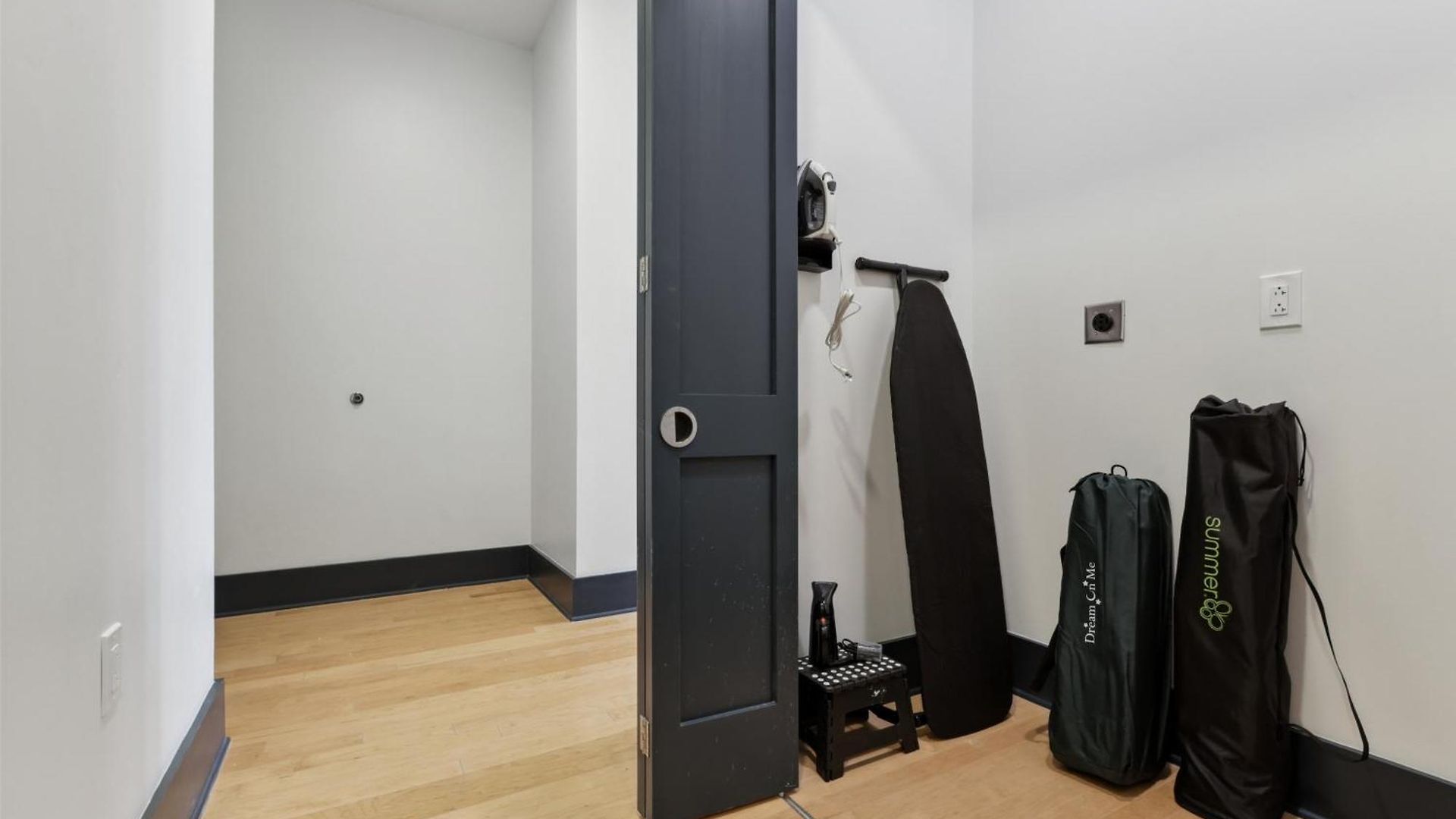 Apartment Roami At 714 Canal