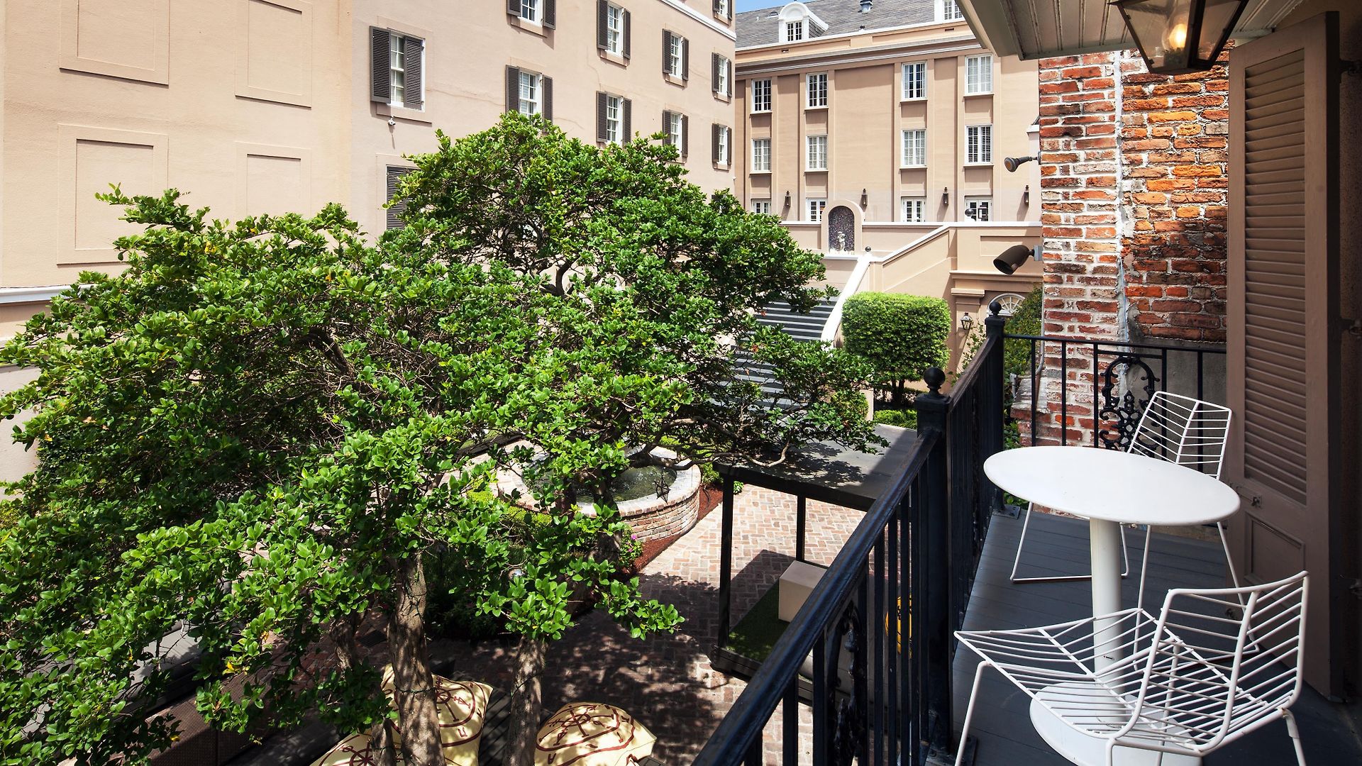 De La Poste - French Quarter, A Renaissance Hotel New Orleans