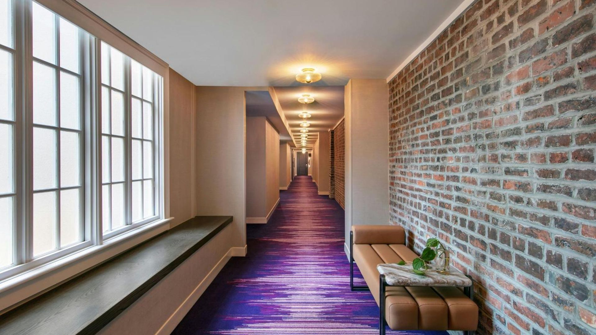 De La Poste - French Quarter, A Renaissance Hotel 4*